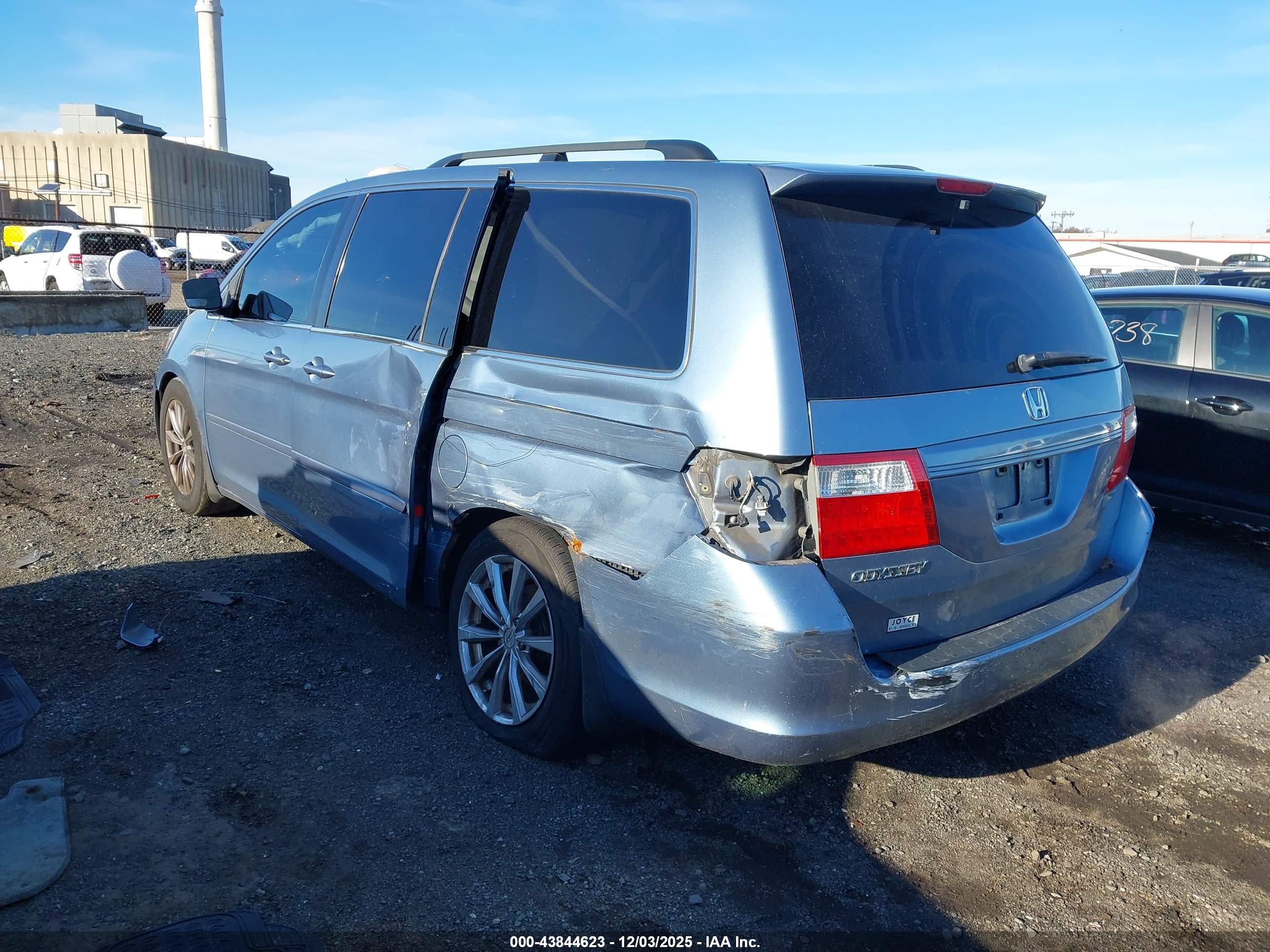 HONDA ODYSSEY image 3