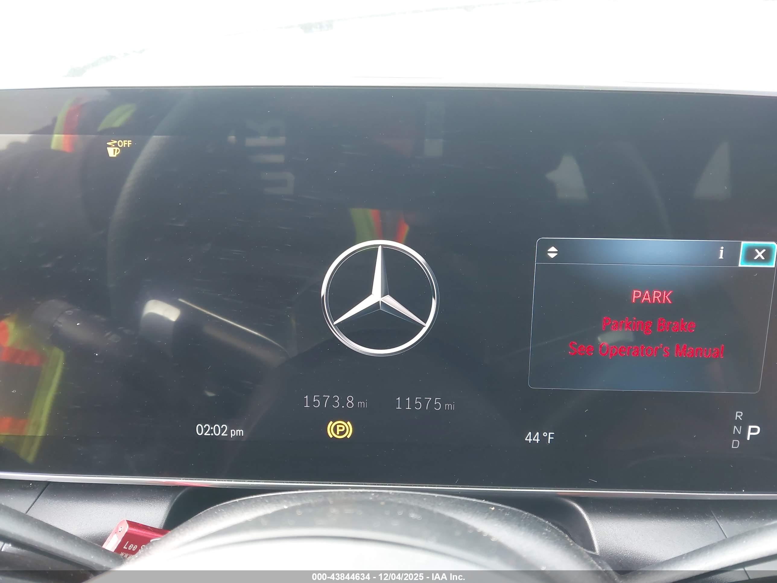 MERCEDES-BENZ GLC image 7