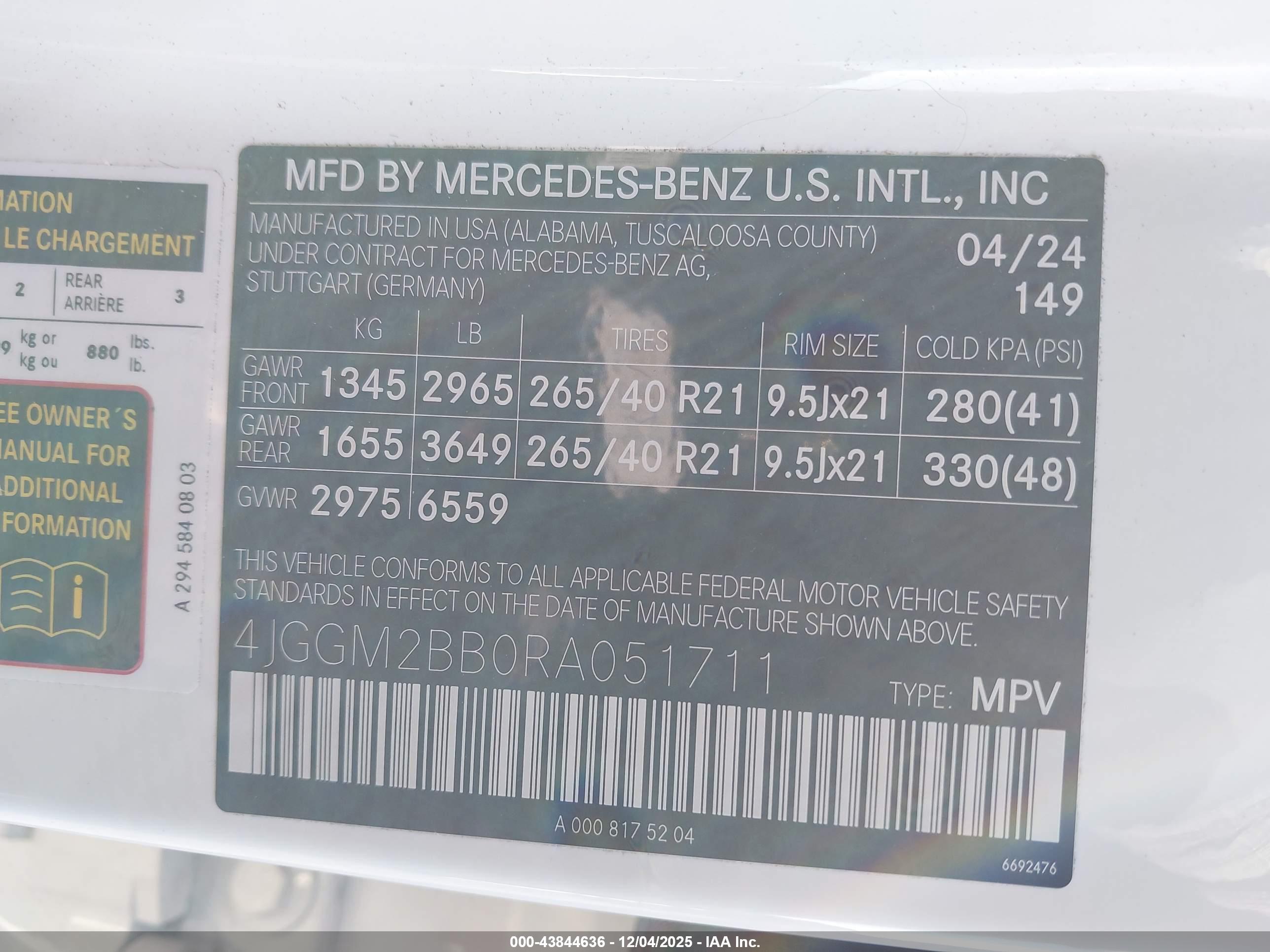 MERCEDES-BENZ EQE image 9