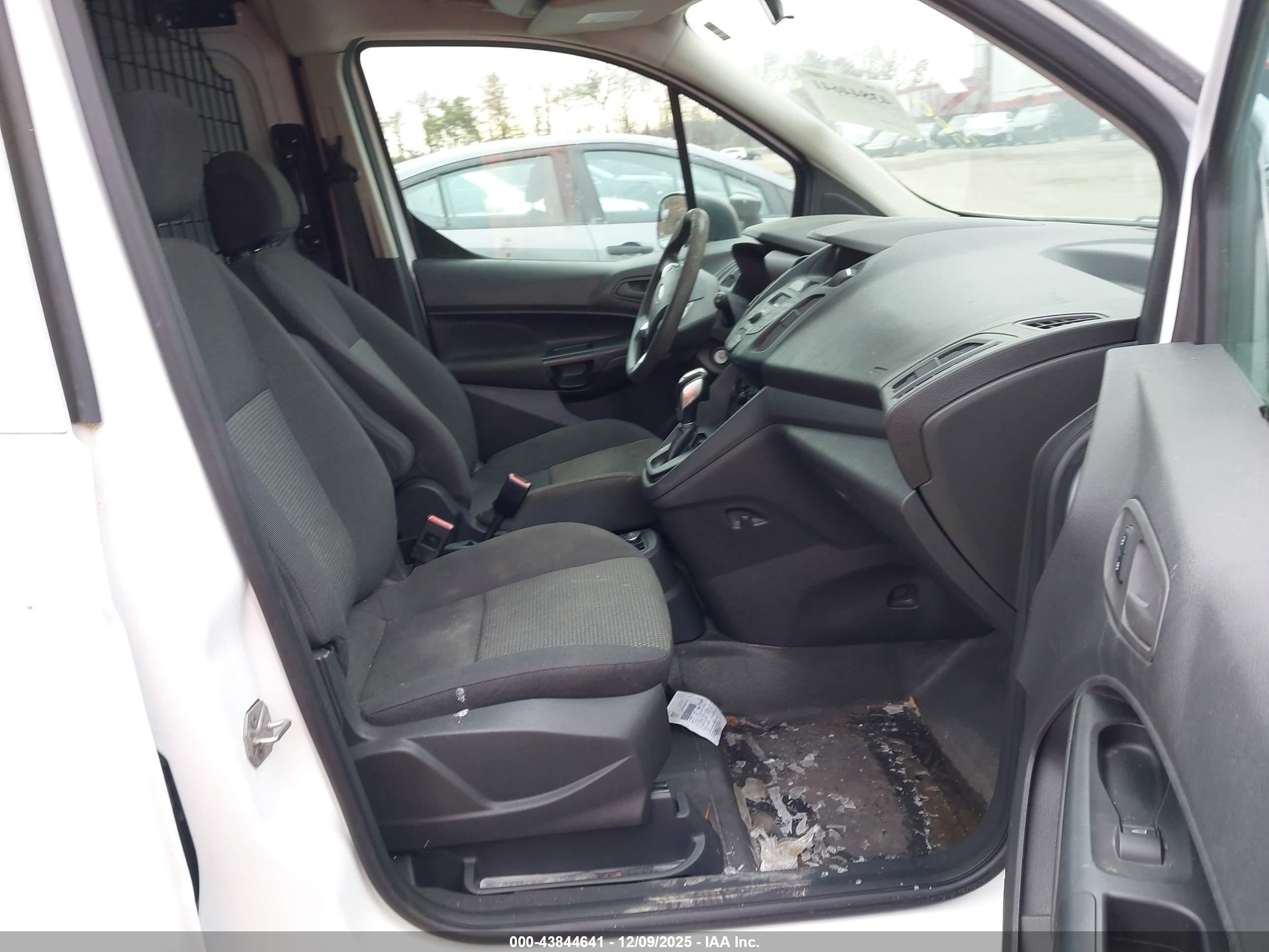 FORD TRANSIT image 5