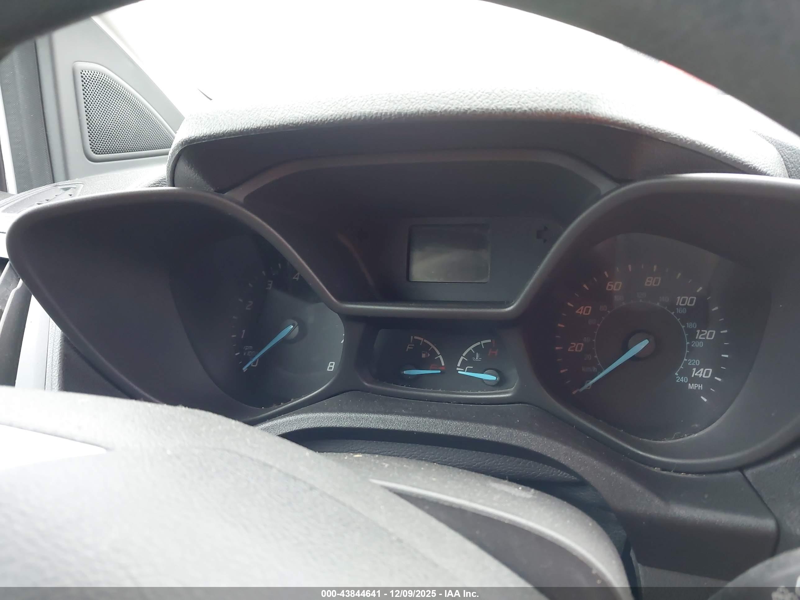 FORD TRANSIT image 7