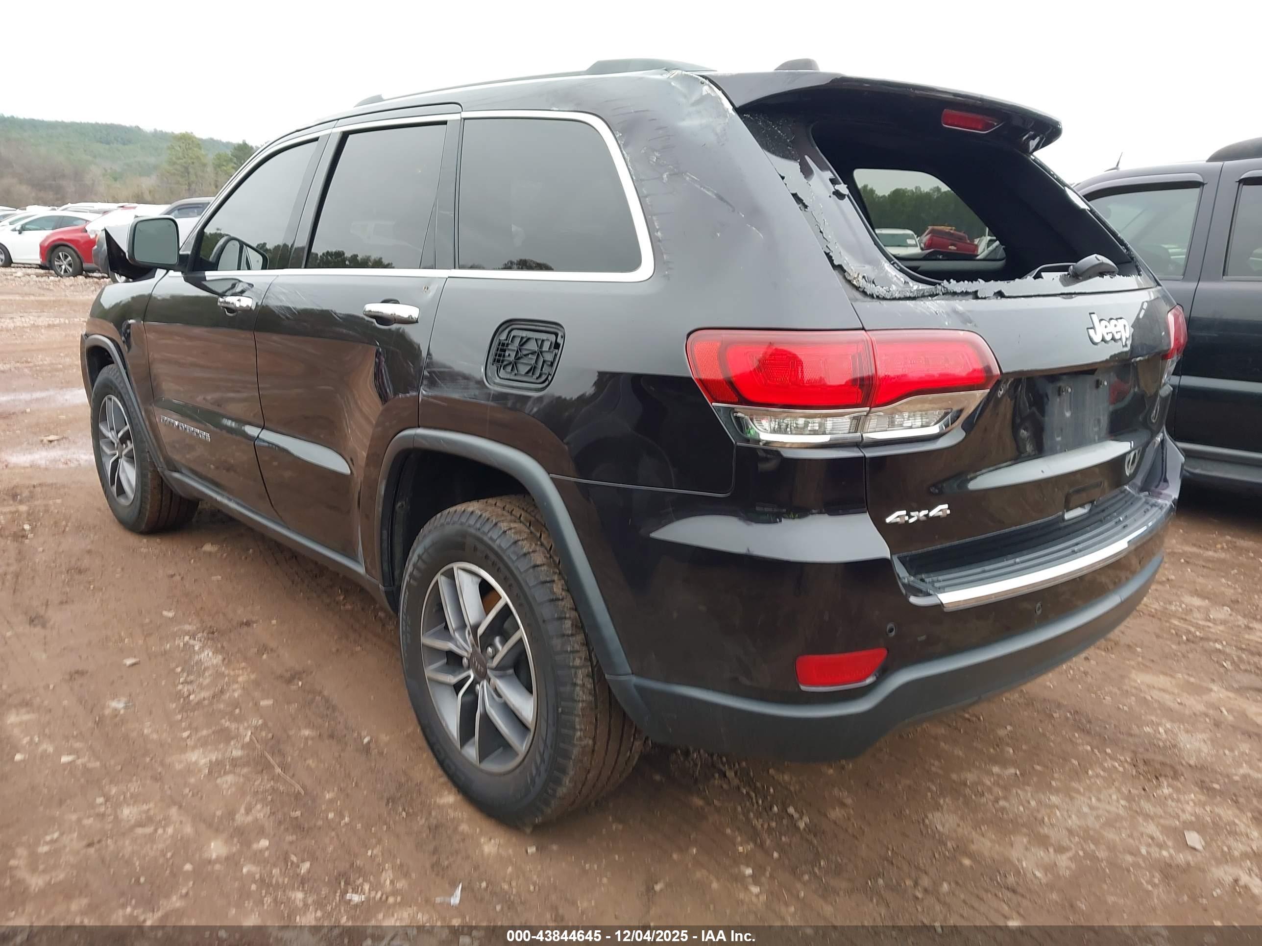 JEEP GRAND image 3