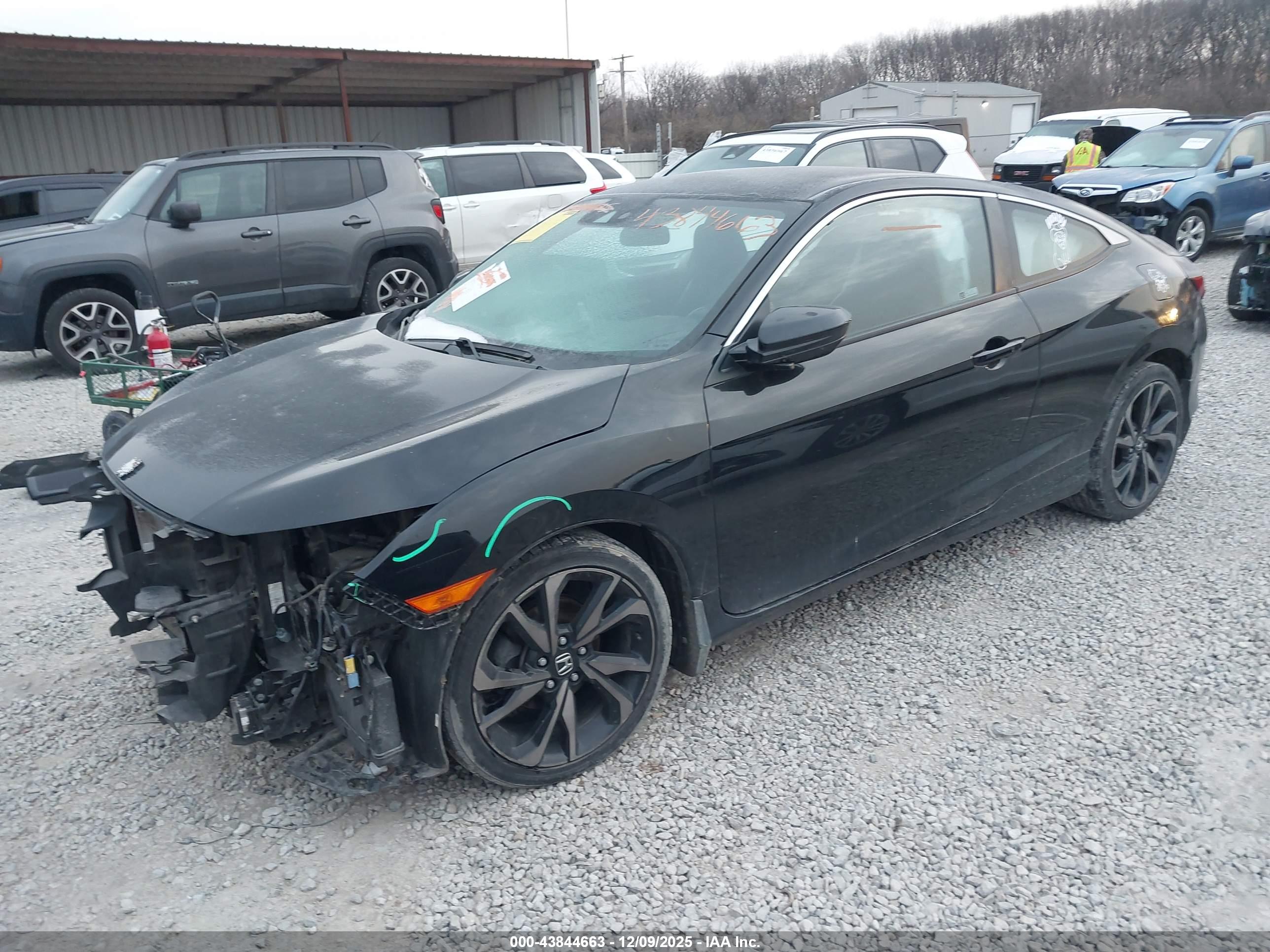 HONDA CIVIC image 2