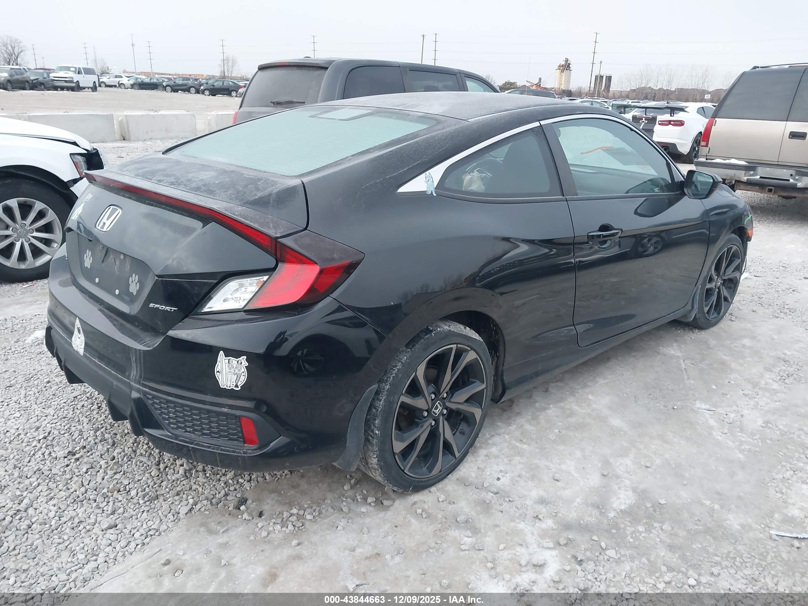 HONDA CIVIC image 4