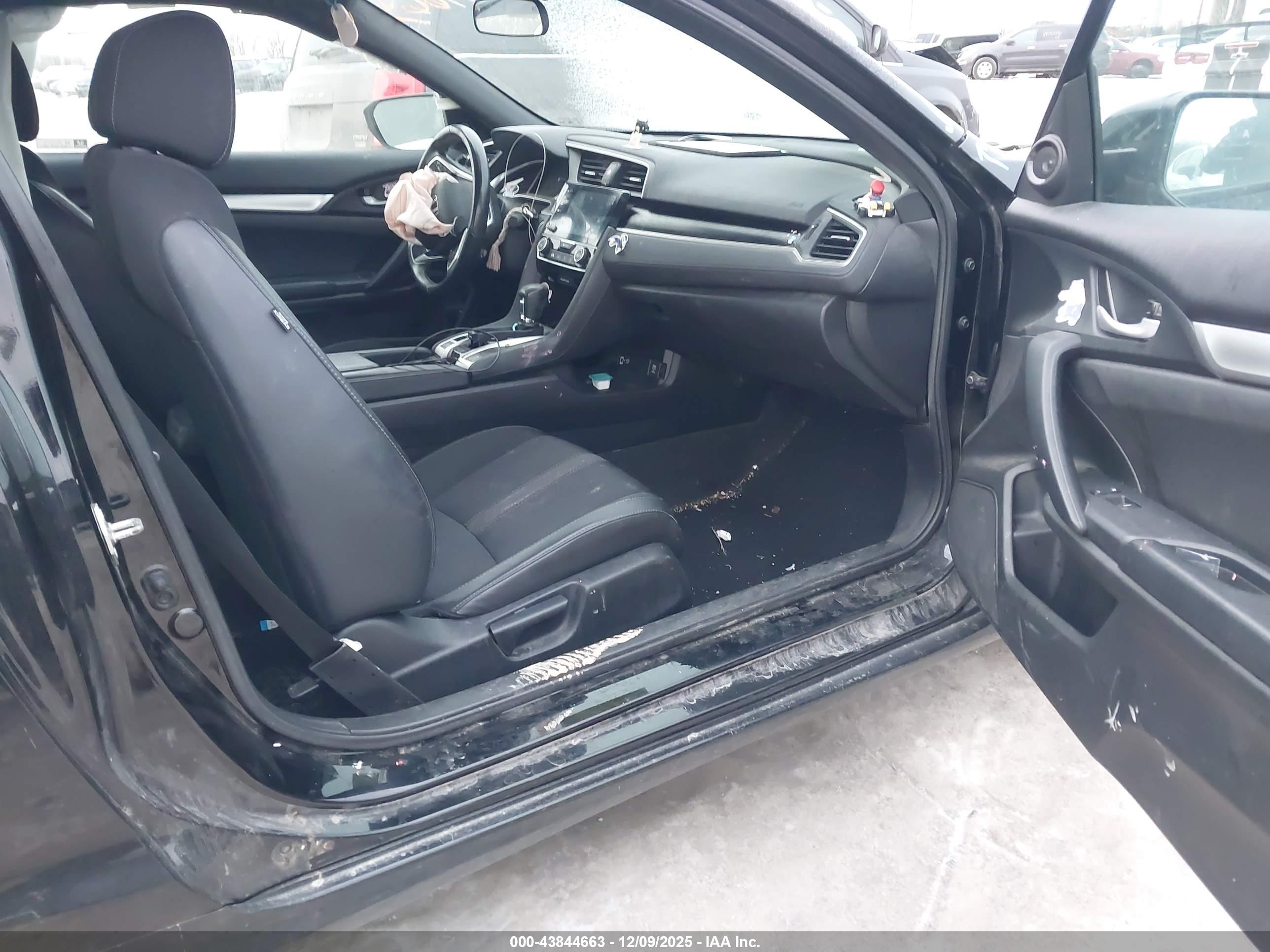 HONDA CIVIC image 5
