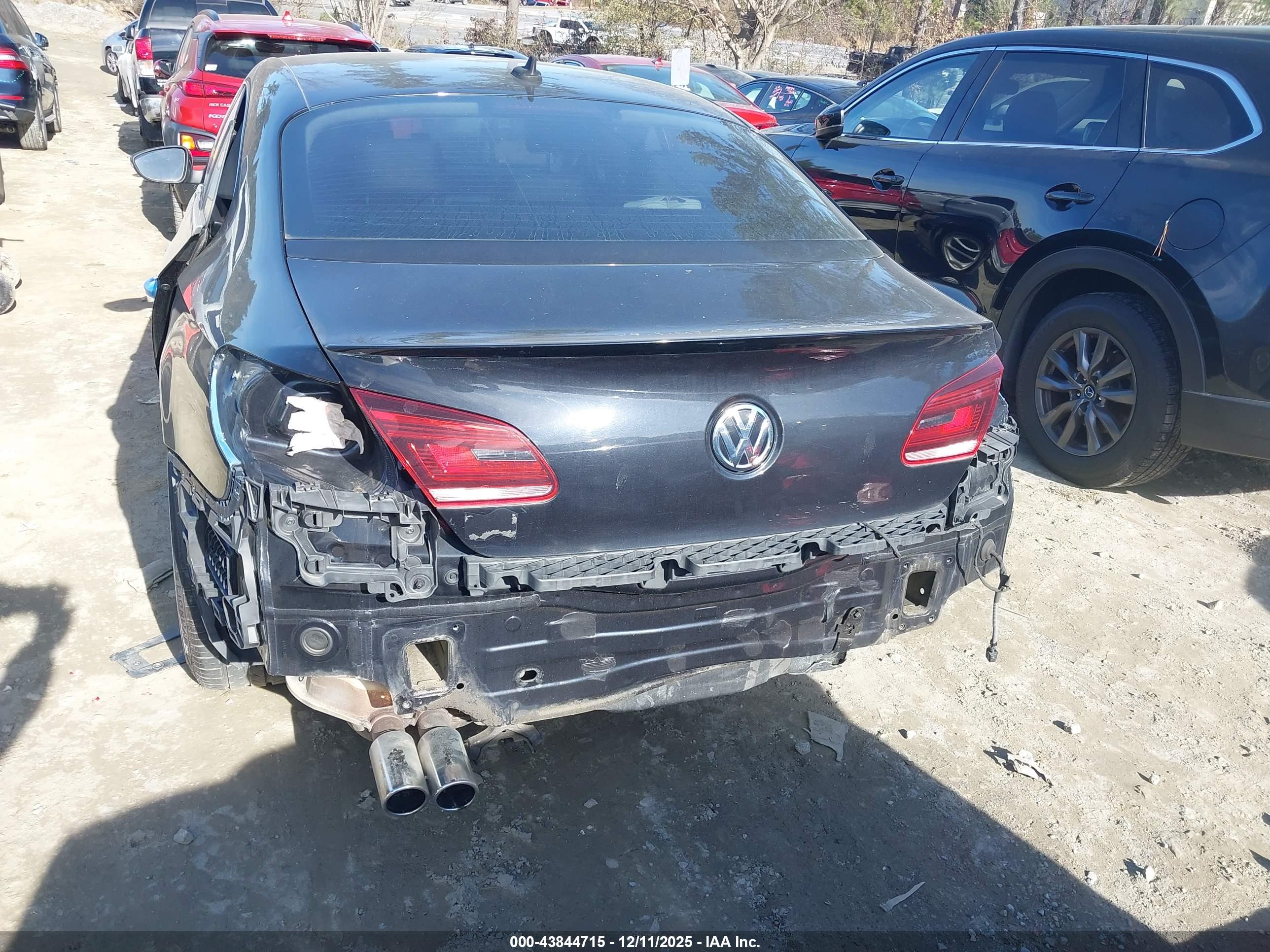 VOLKSWAGEN CC image 6
