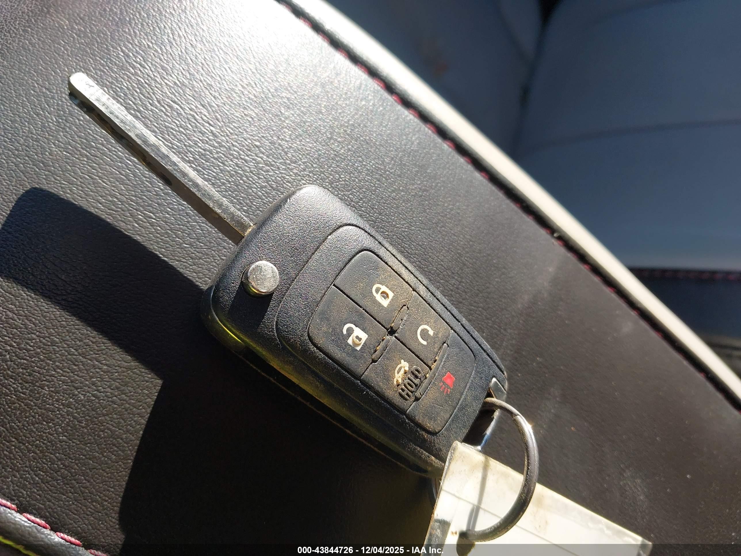 GMC TERRAIN image 11