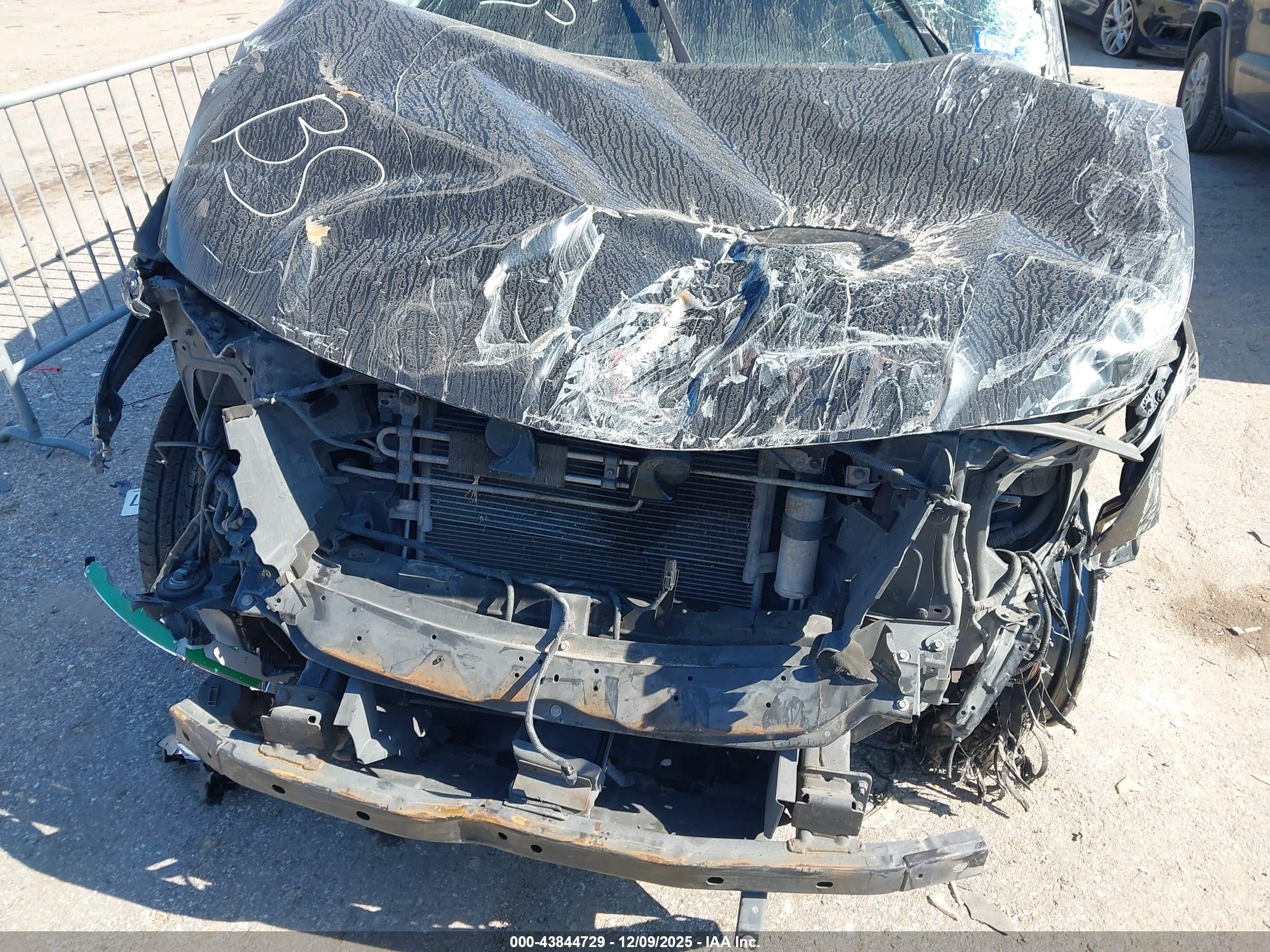 NISSAN ARMADA image 6