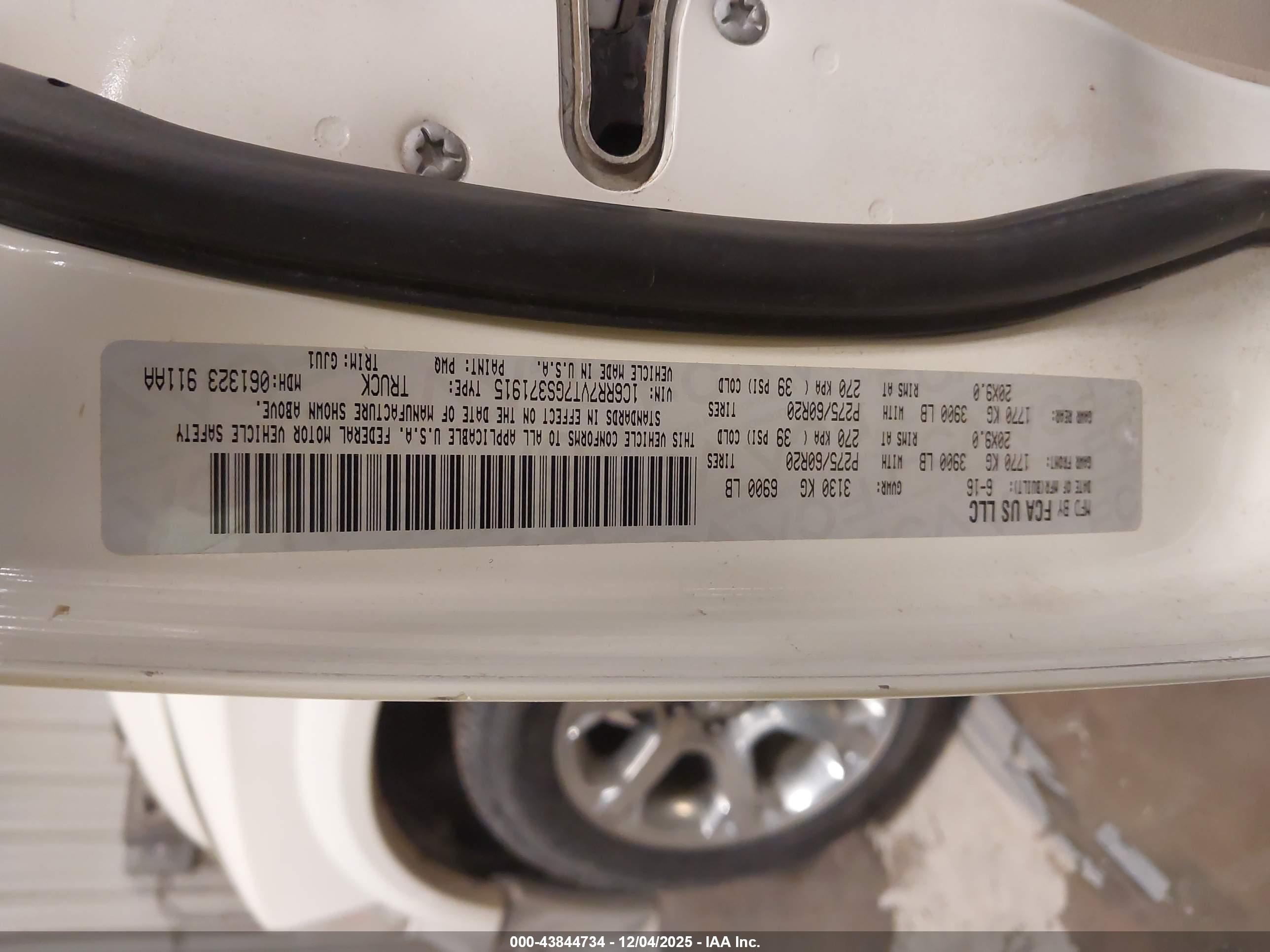 RAM 1500 image 9