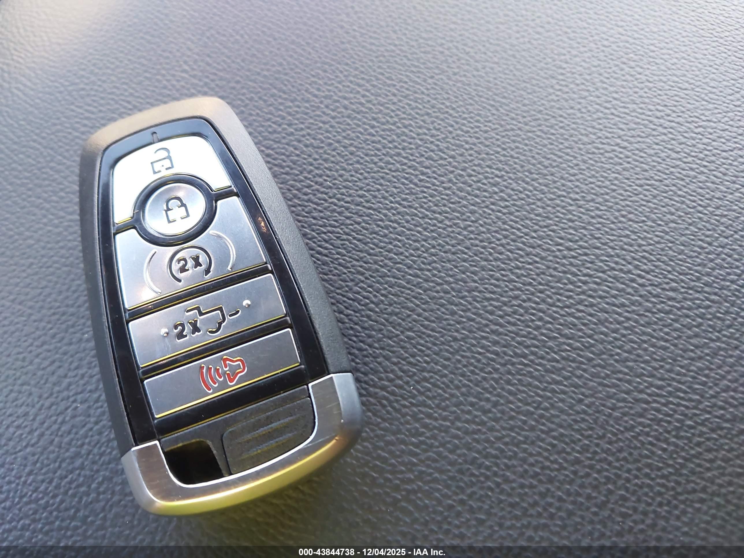 FORD F-150 image 11