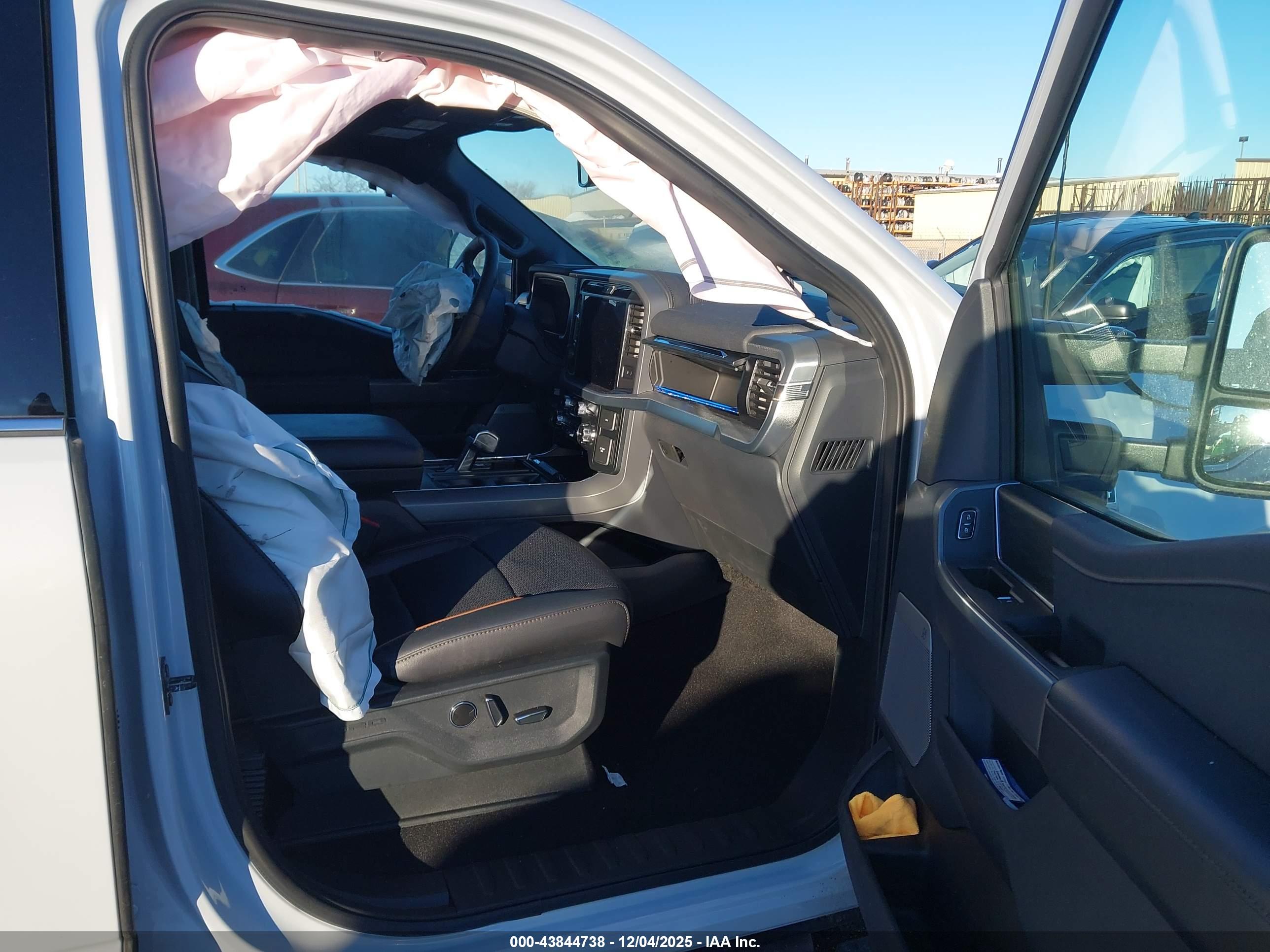 FORD F-150 image 5