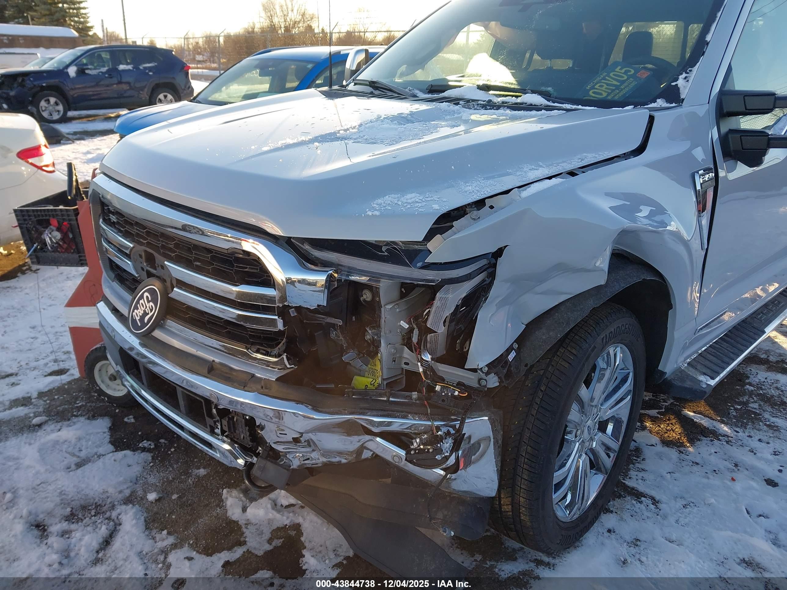 FORD F-150 image 6