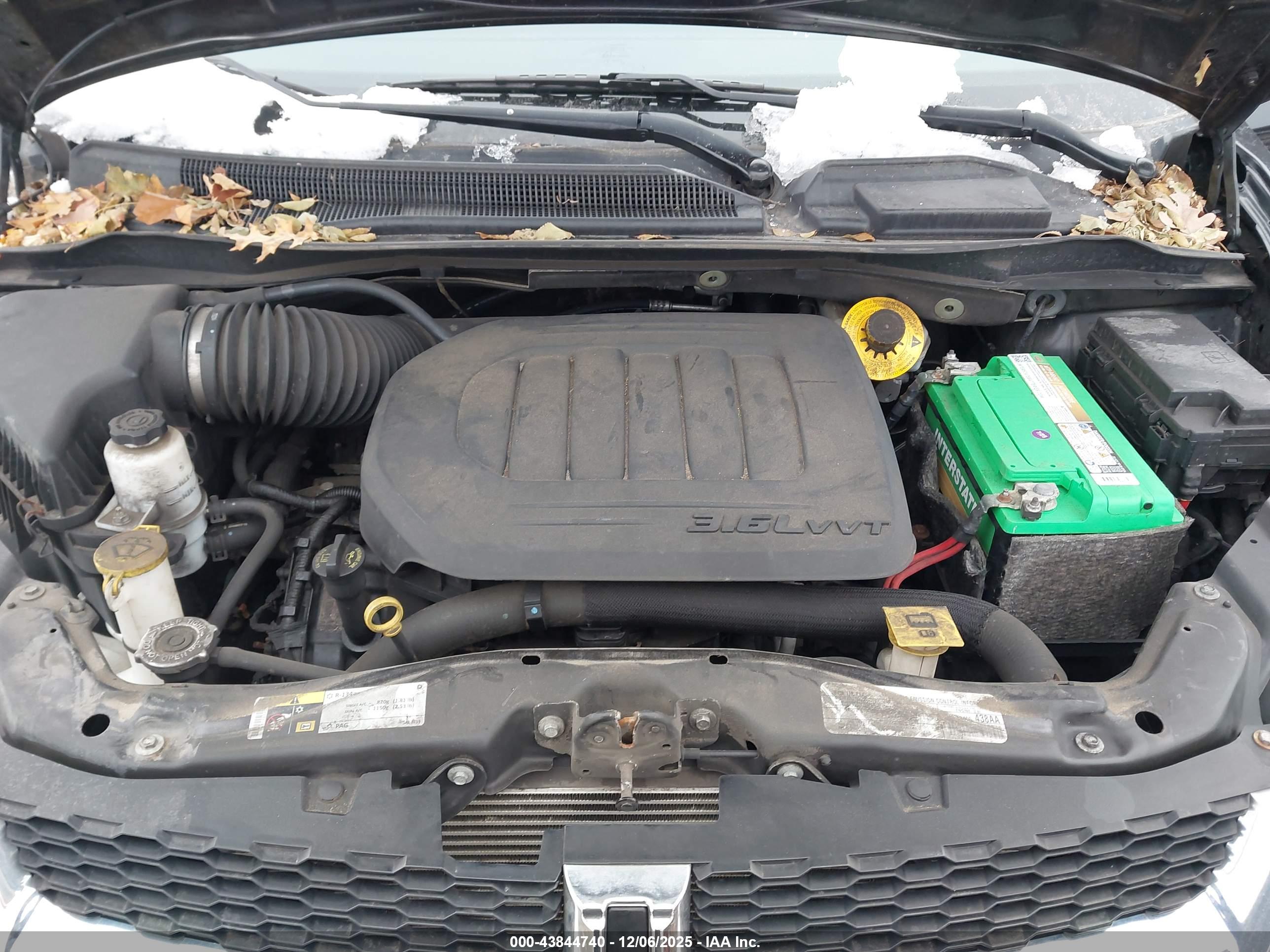 DODGE GRAND image 10