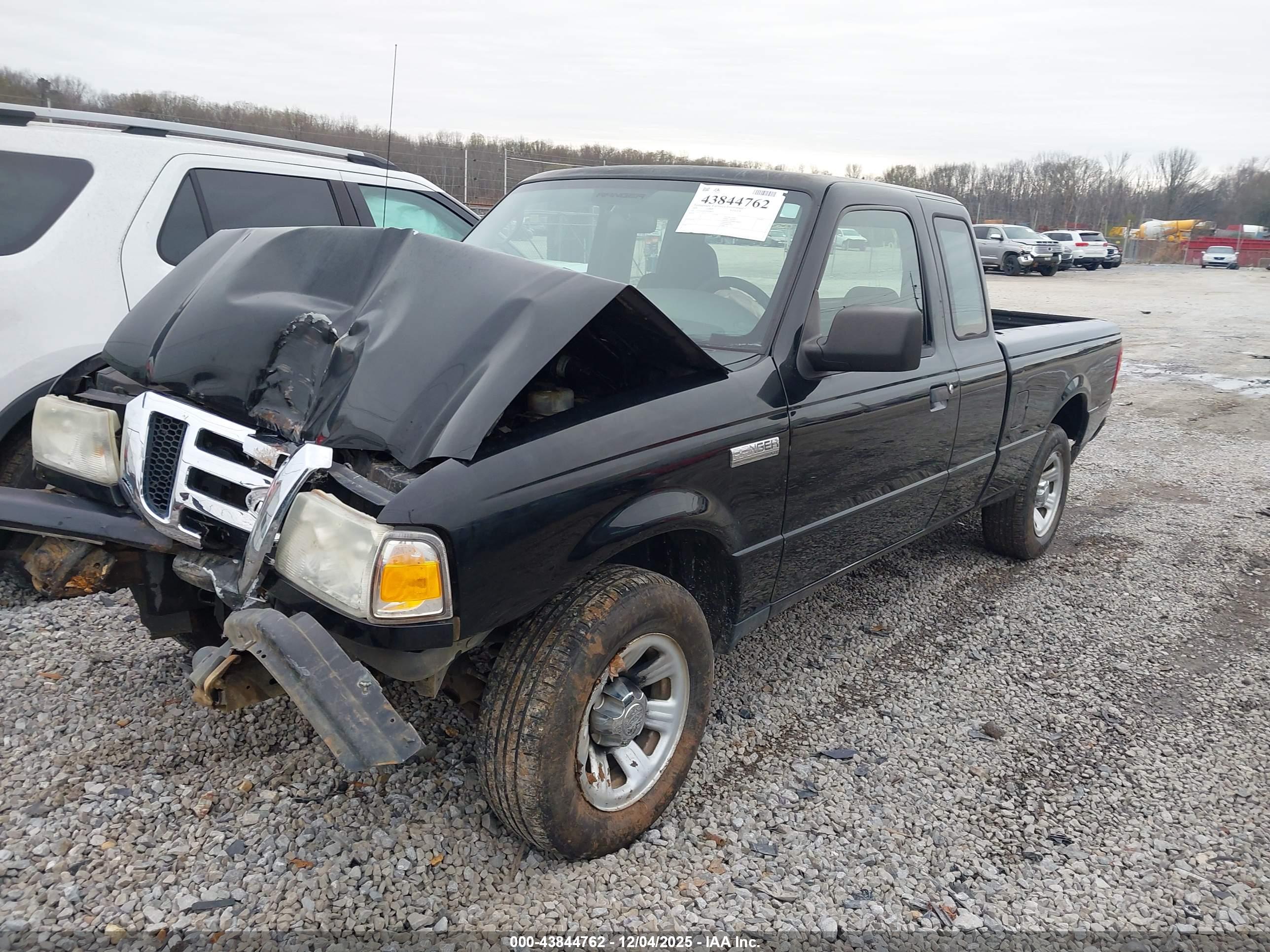 FORD RANGER image 2