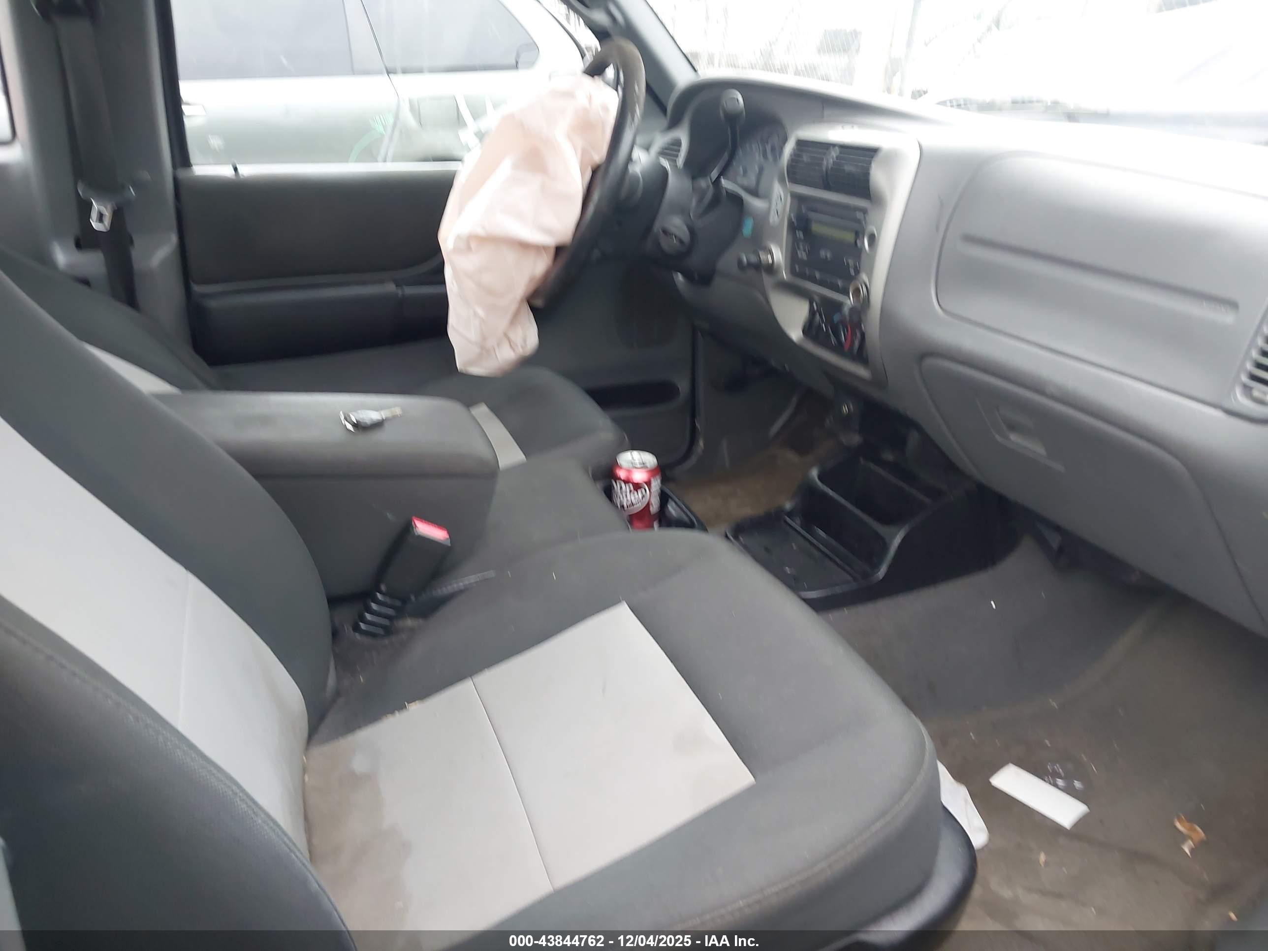 FORD RANGER image 5