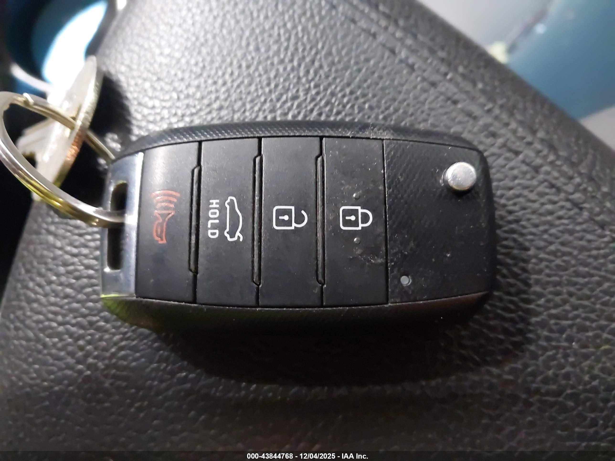 KIA OPTIMA image 11