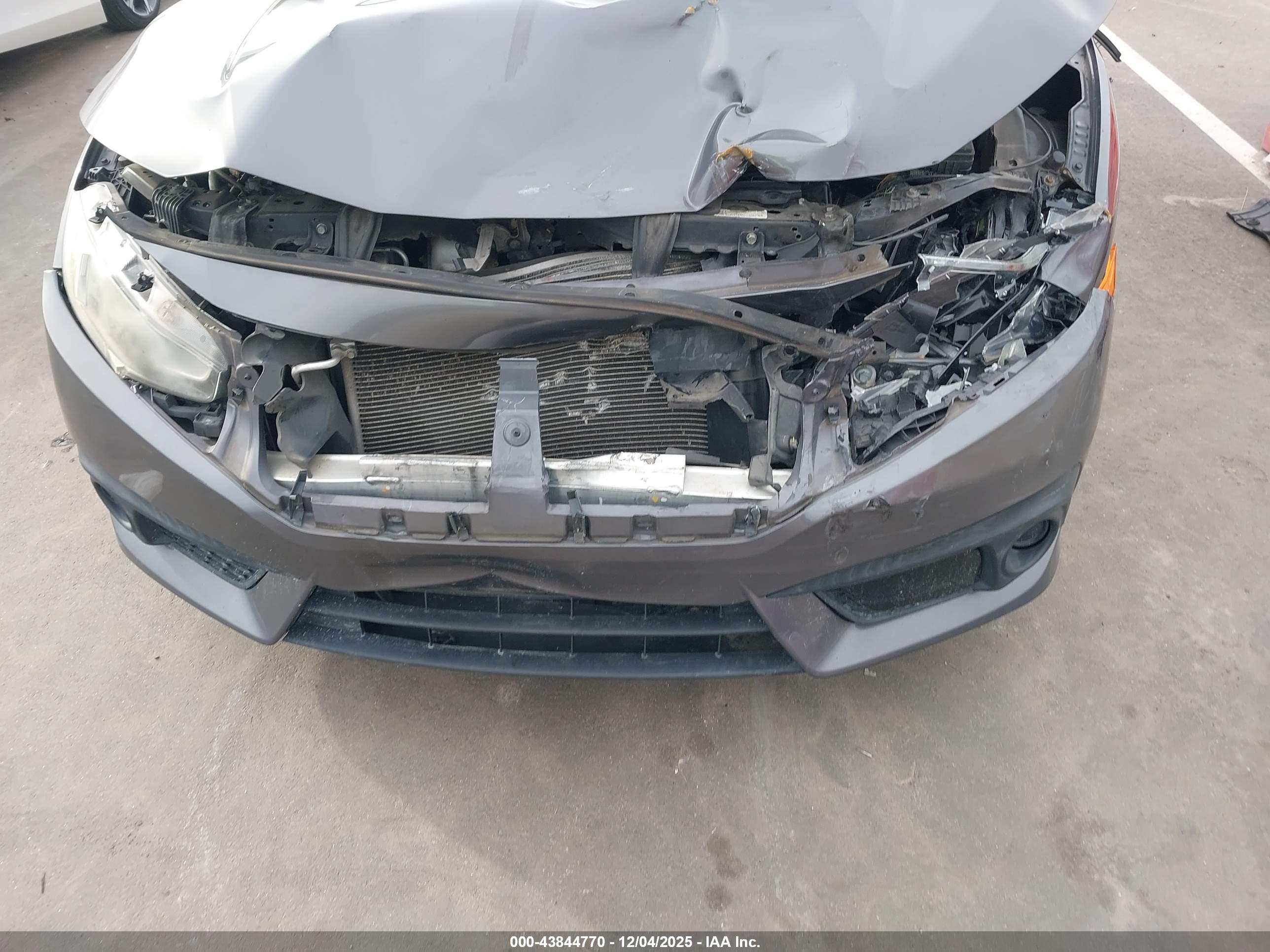 HONDA CIVIC image 6
