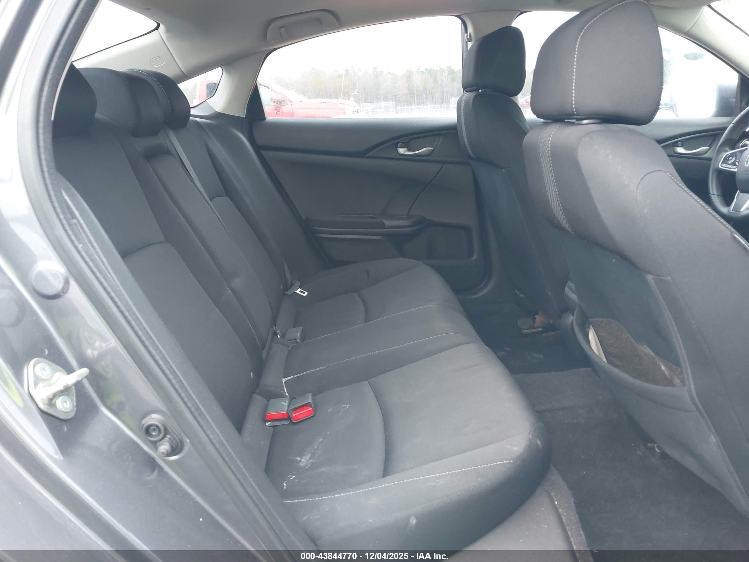 HONDA CIVIC image 8