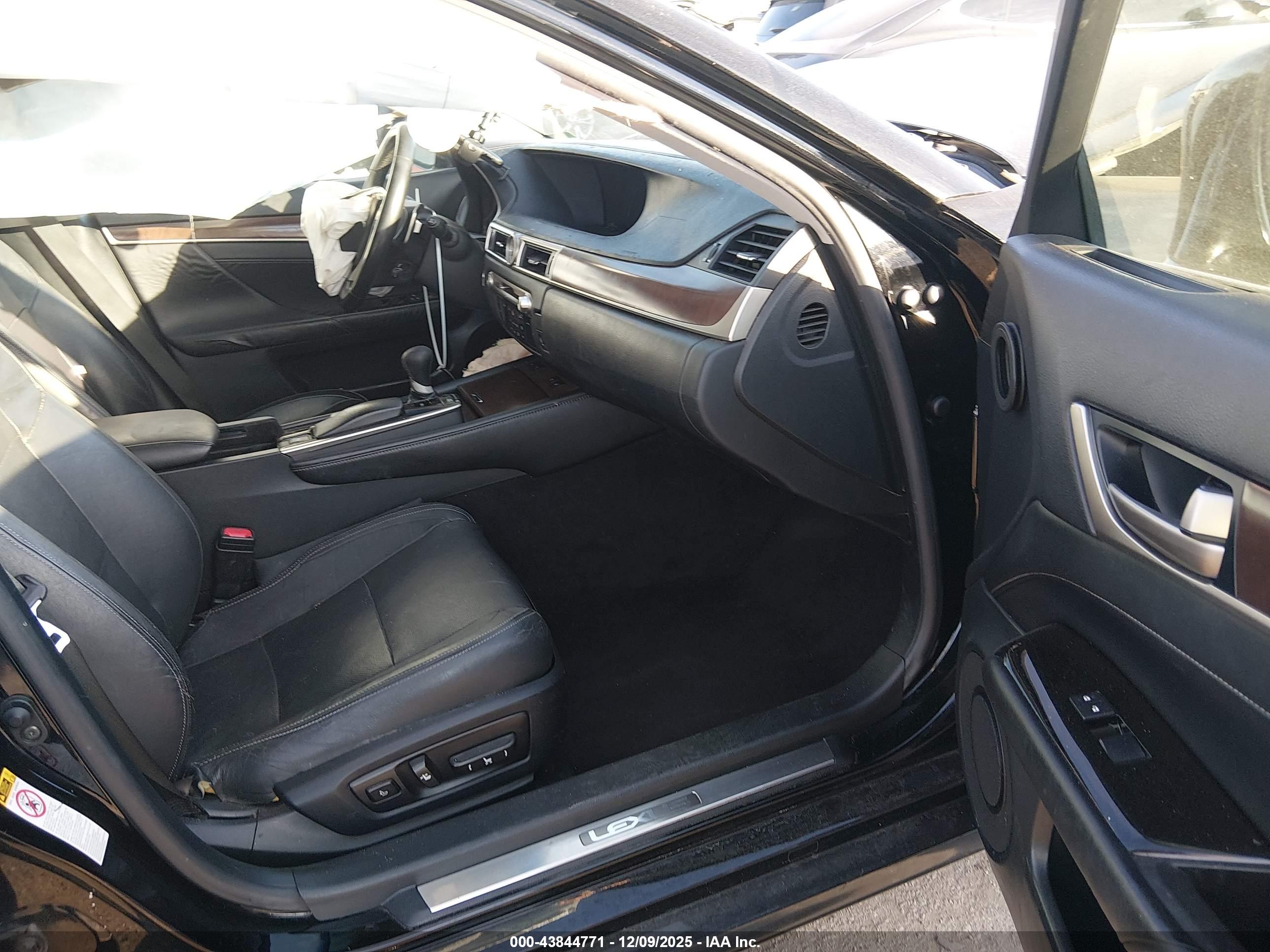 LEXUS GS image 5