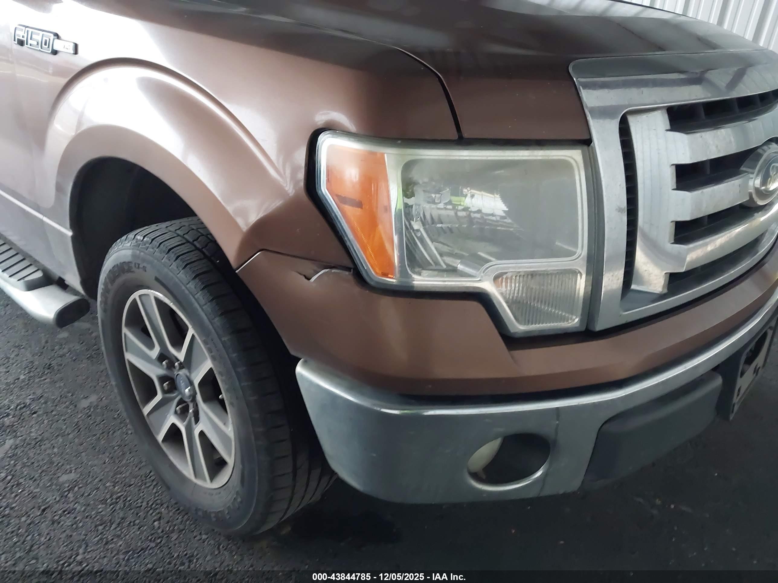 FORD F-150 image 6