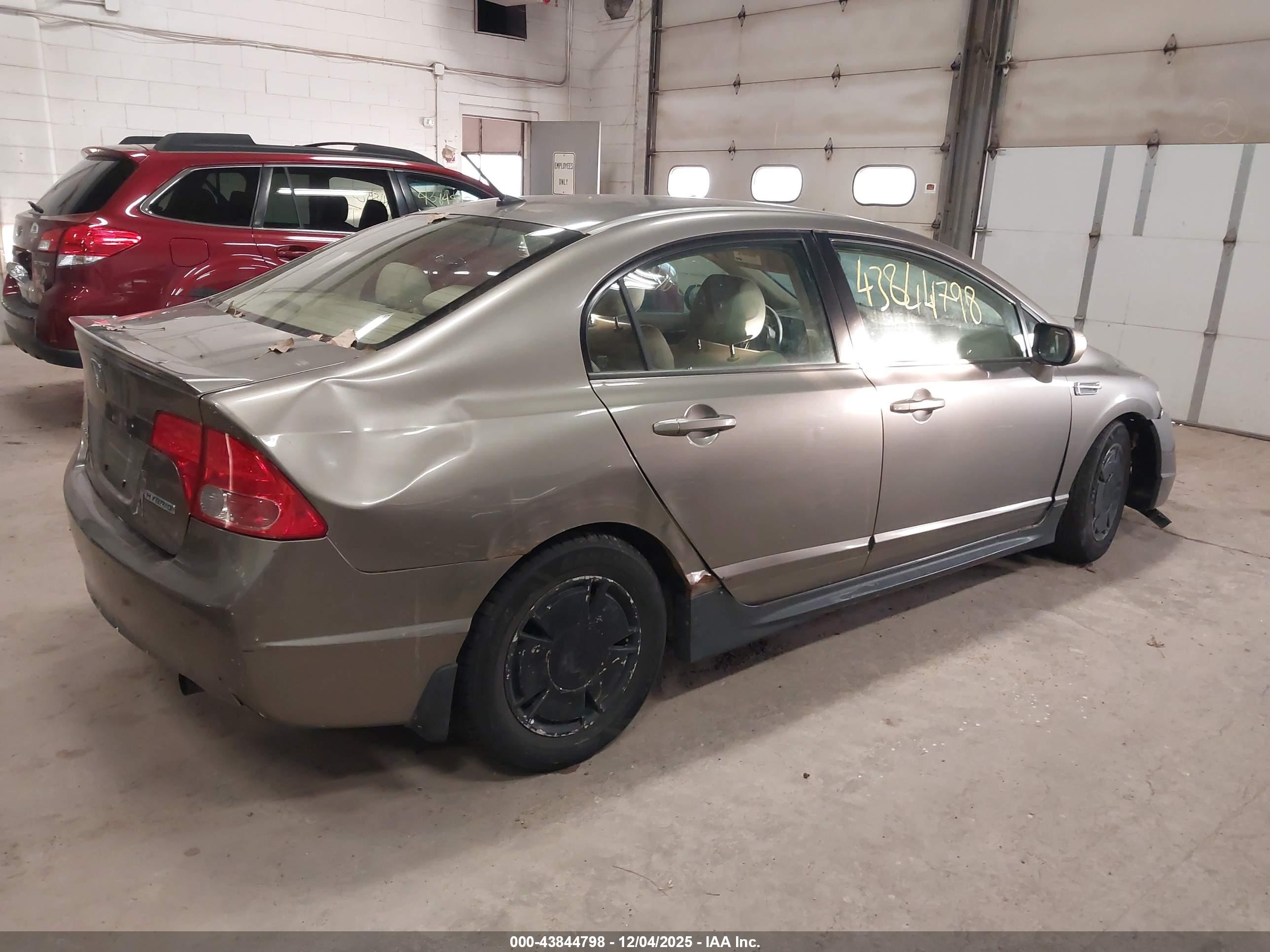 HONDA CIVIC image 4
