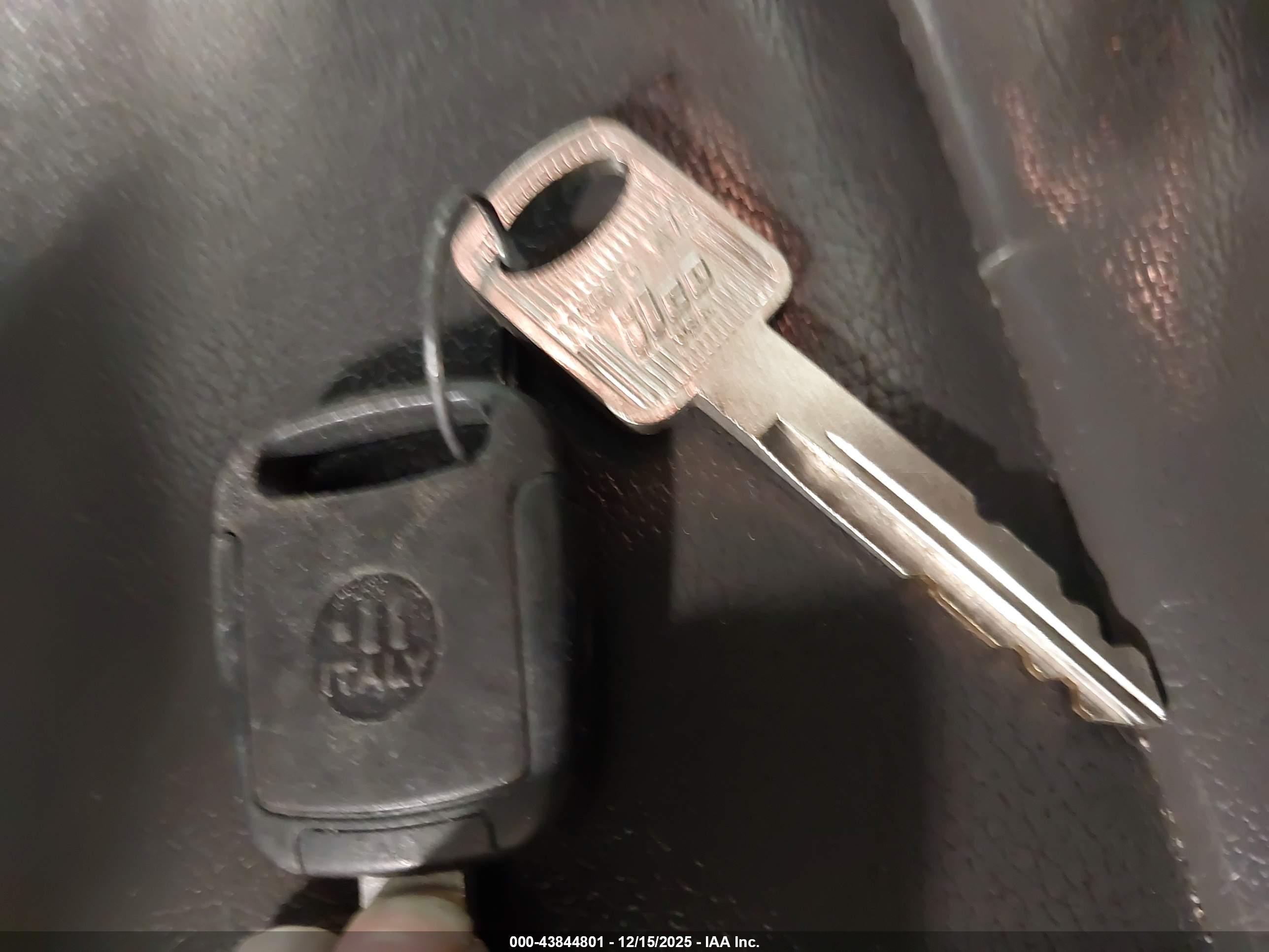 FORD F-150 image 11