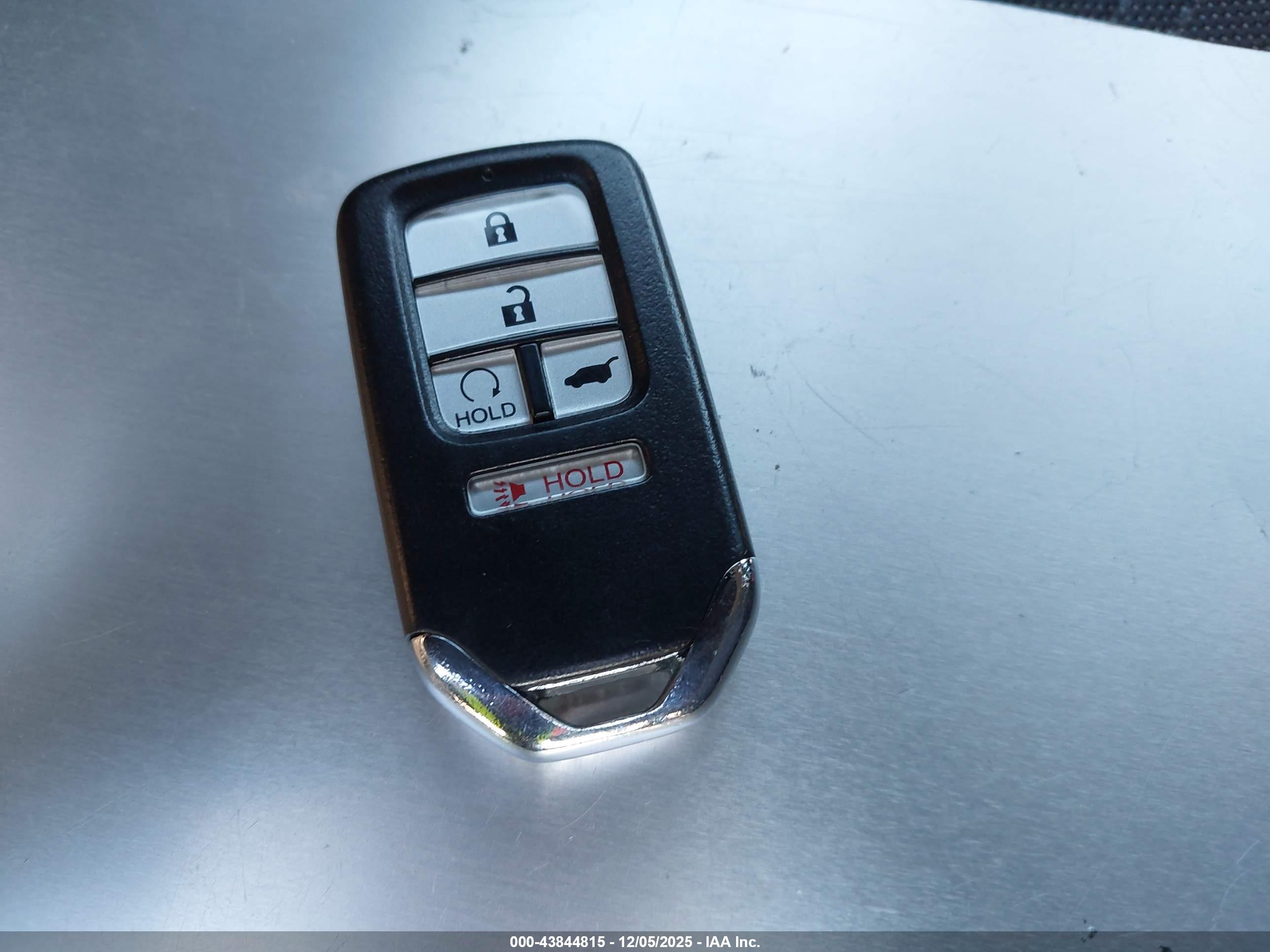 HONDA CR-V image 11