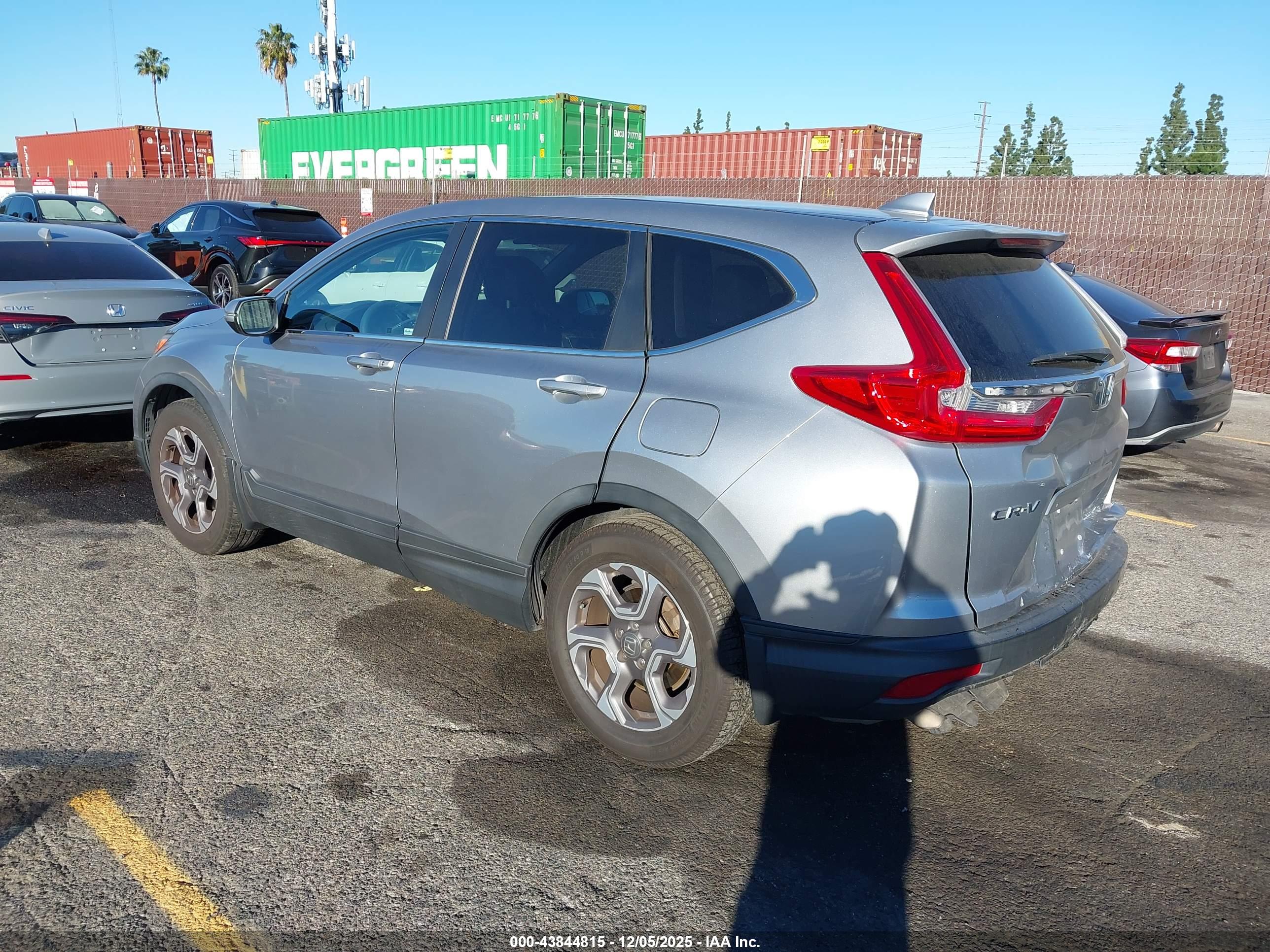 HONDA CR-V image 3
