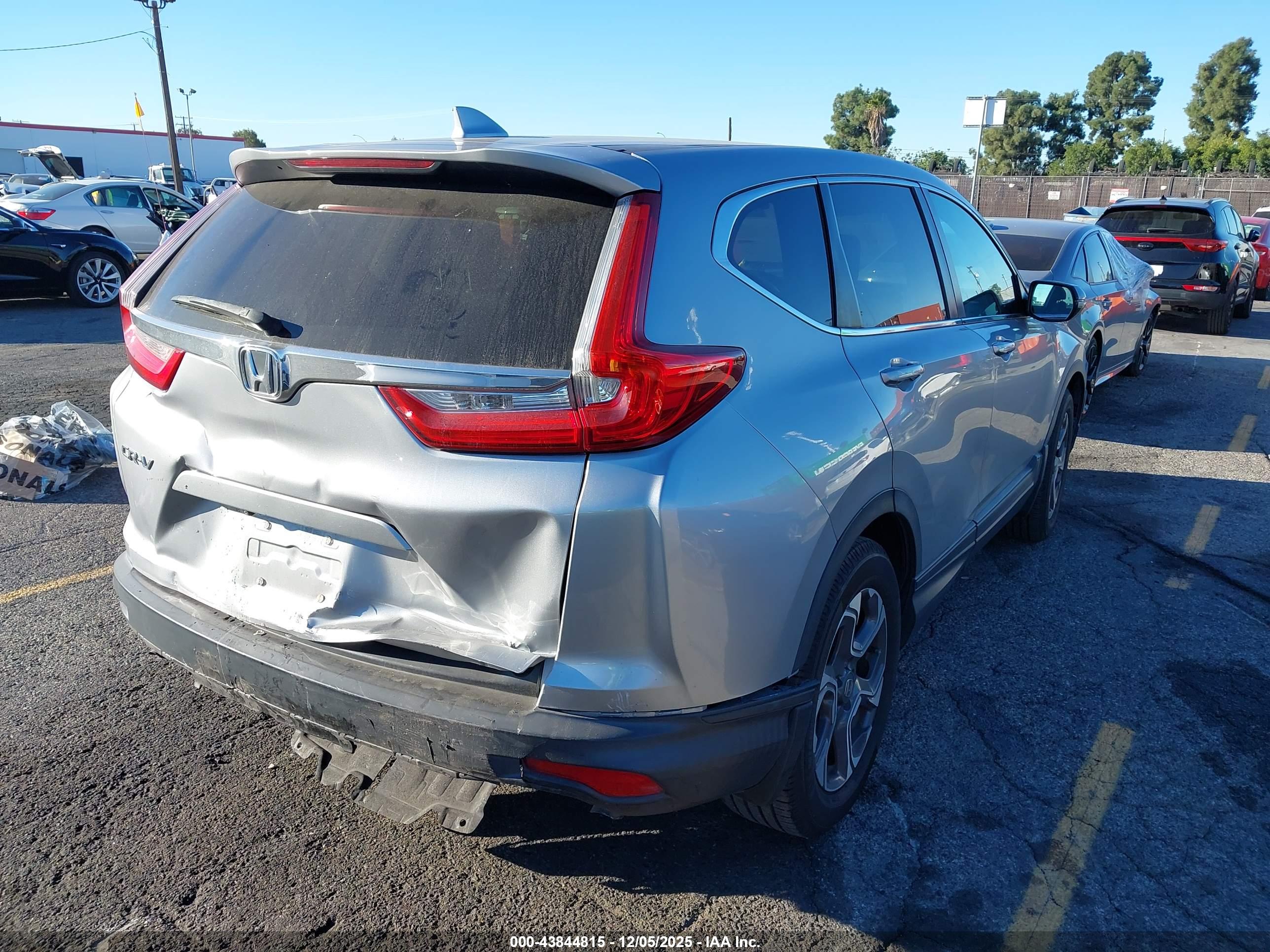 HONDA CR-V image 4