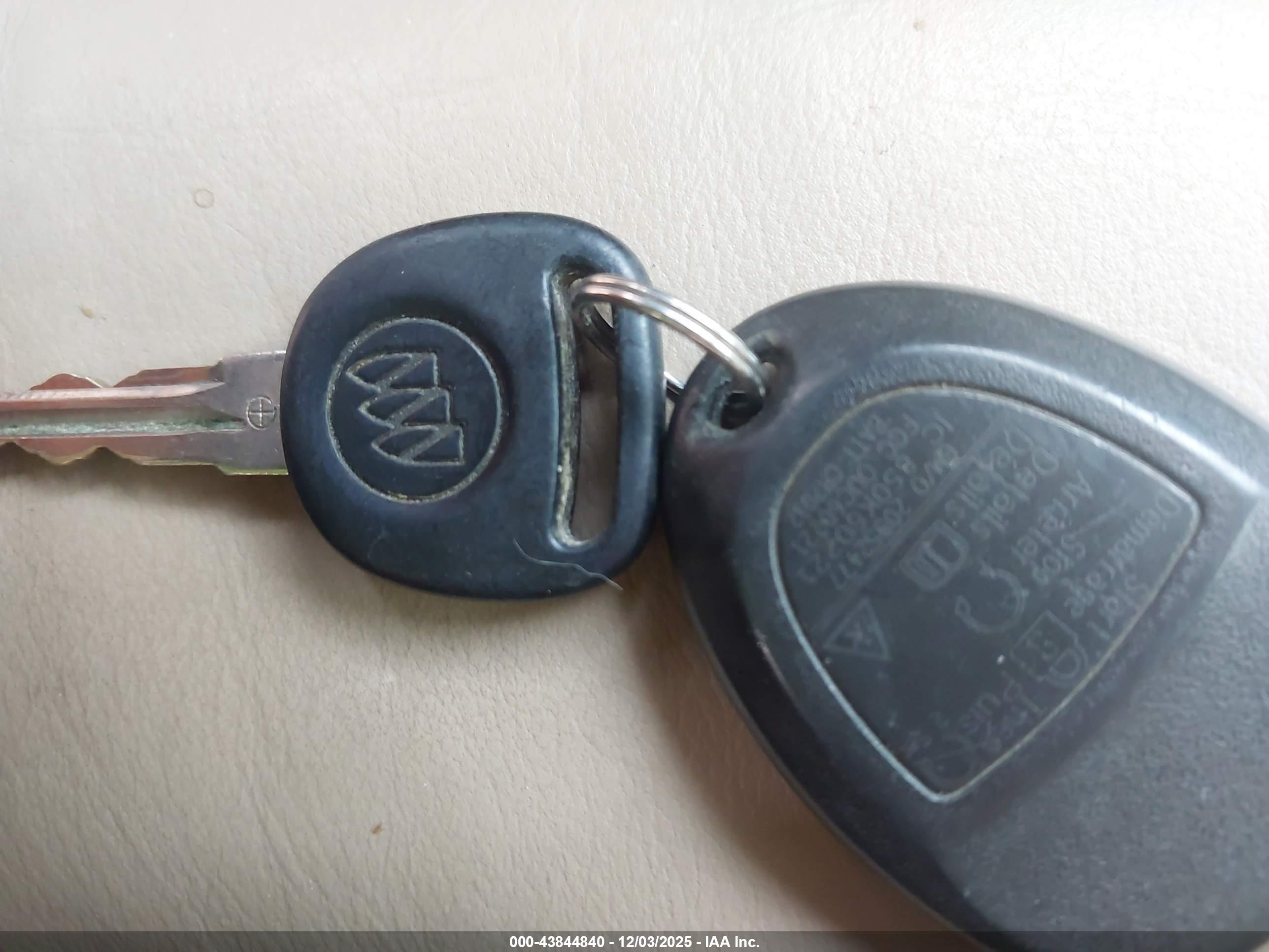 BUICK ENCLAVE image 11