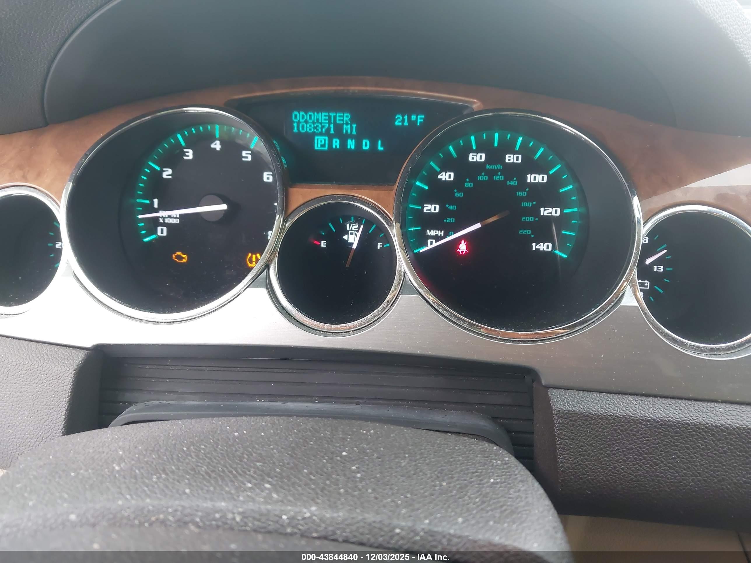 BUICK ENCLAVE image 7