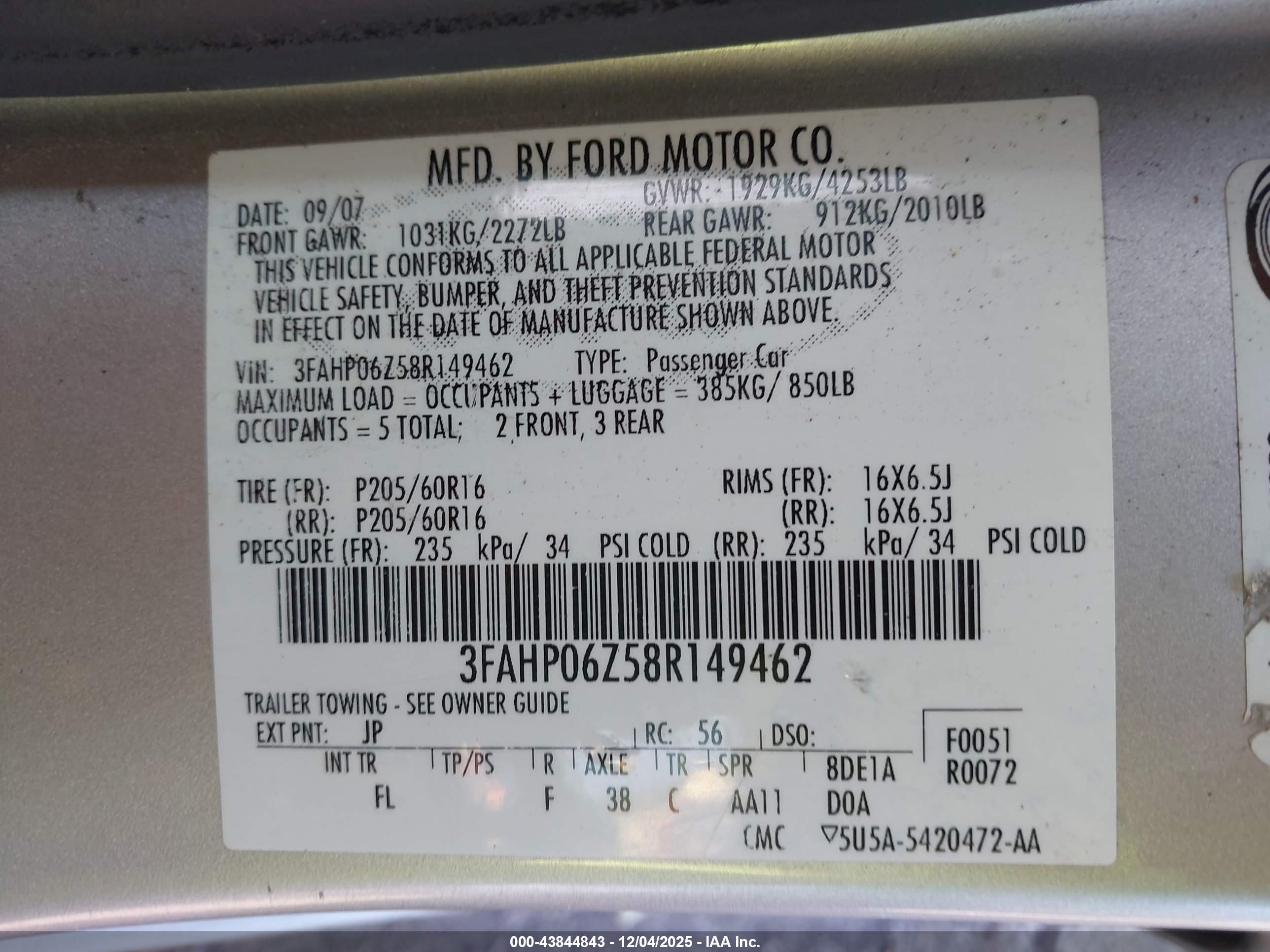 FORD FUSION image 9