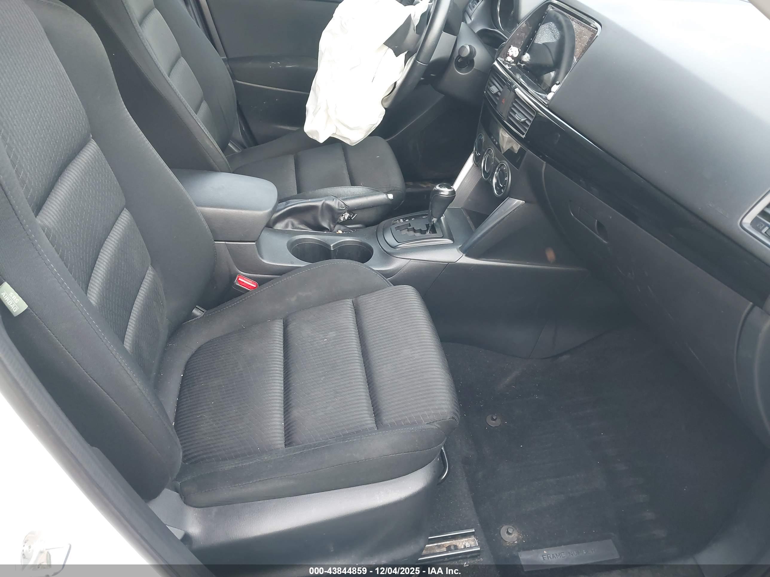 MAZDA CX-5 image 5