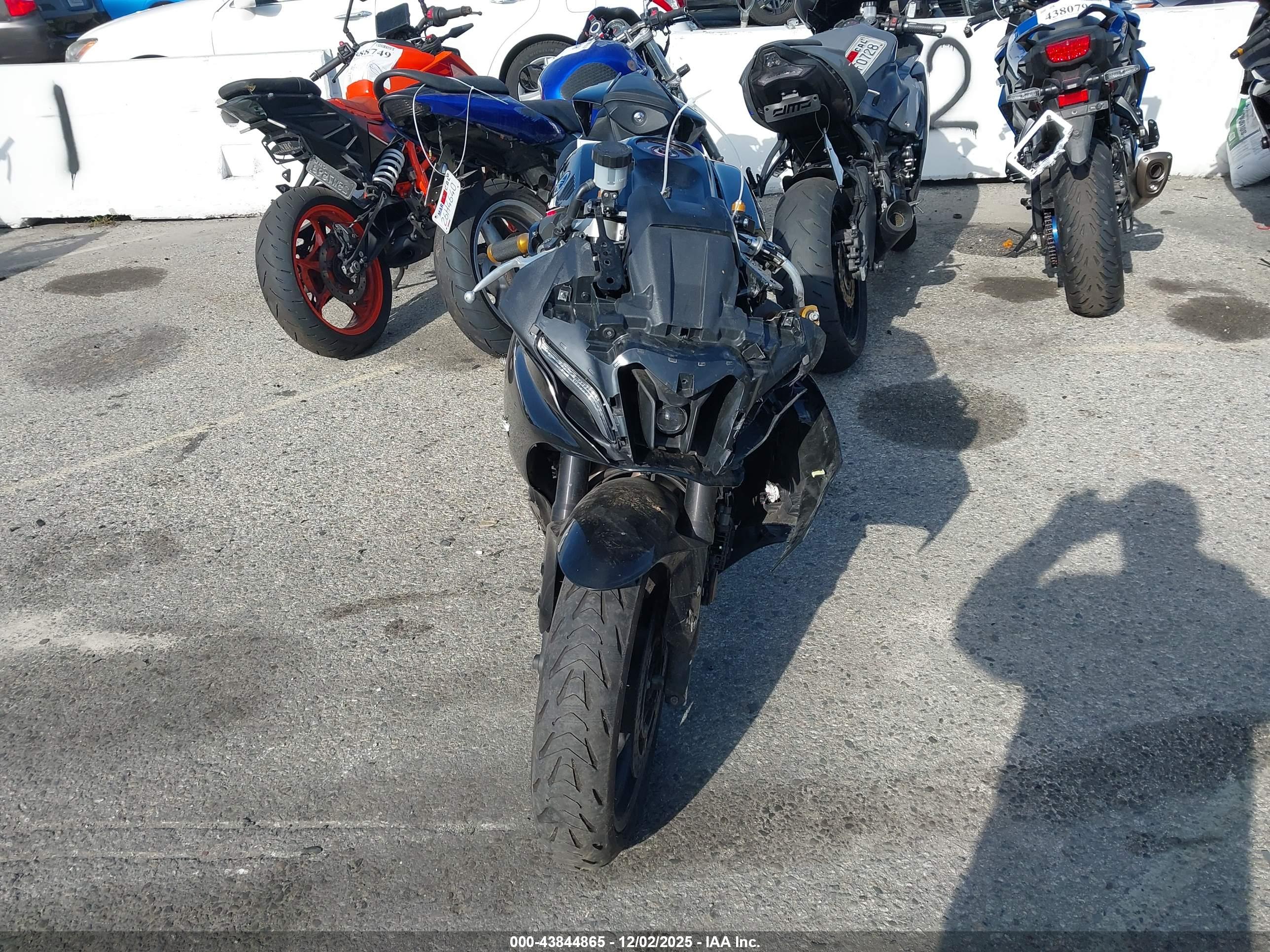 YAMAHA YZFR7 image 5