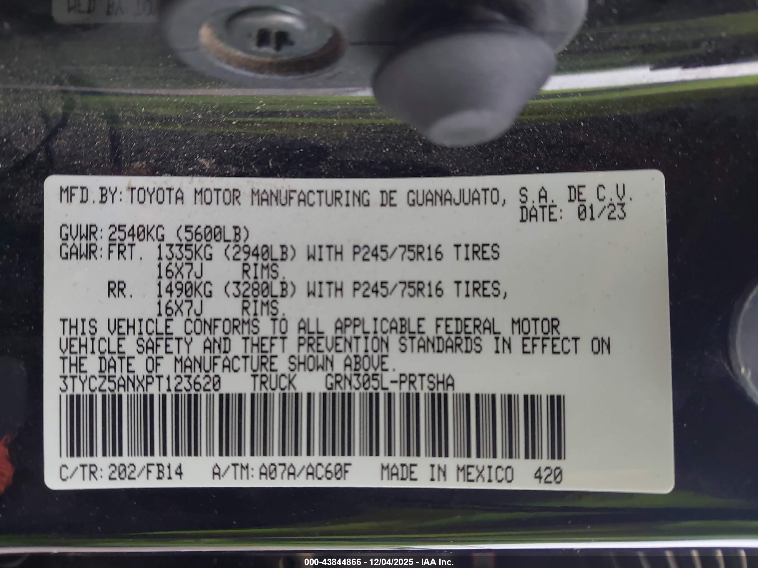 TOYOTA TACOMA image 9