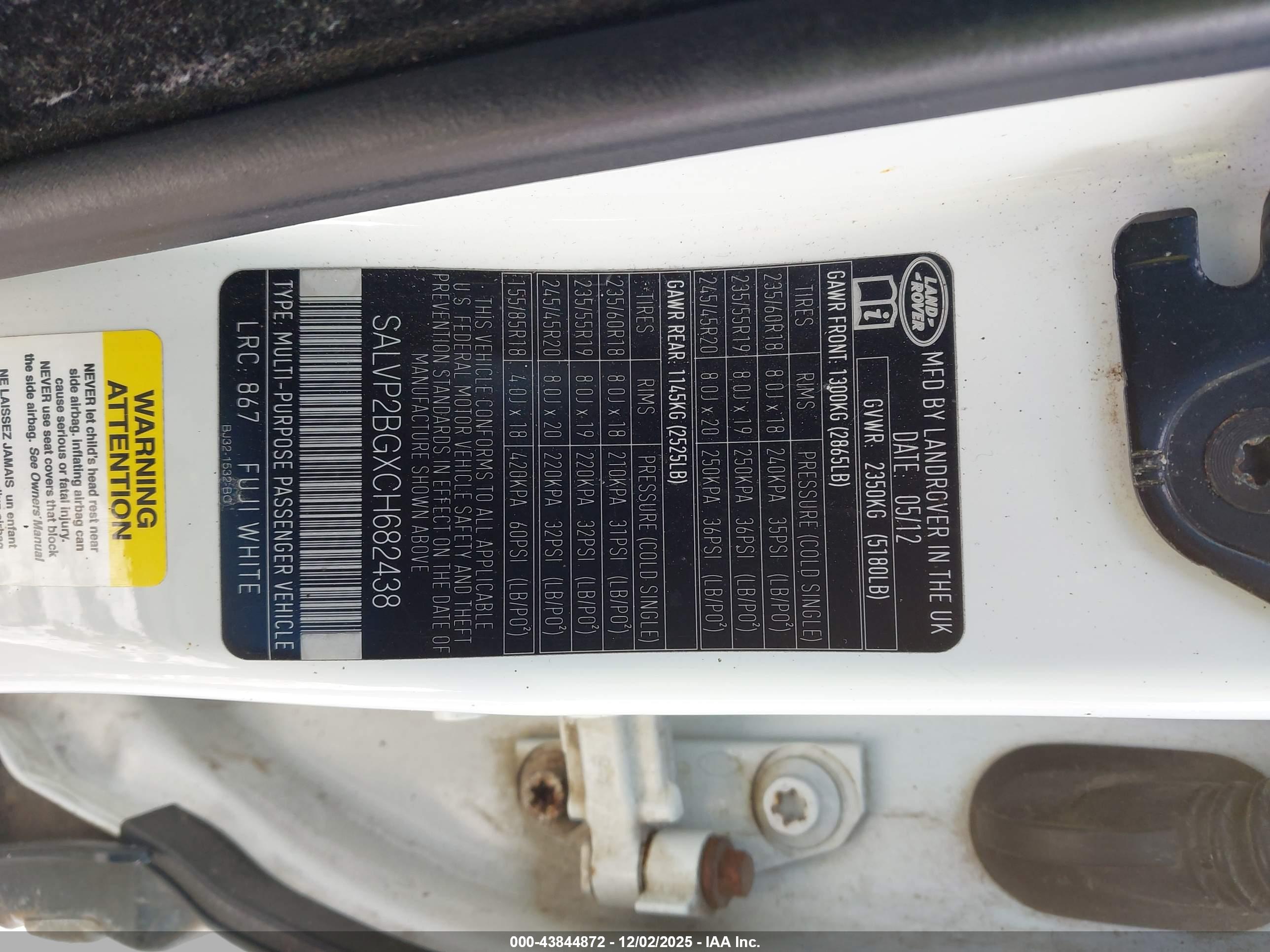 LAND ROVER image 9