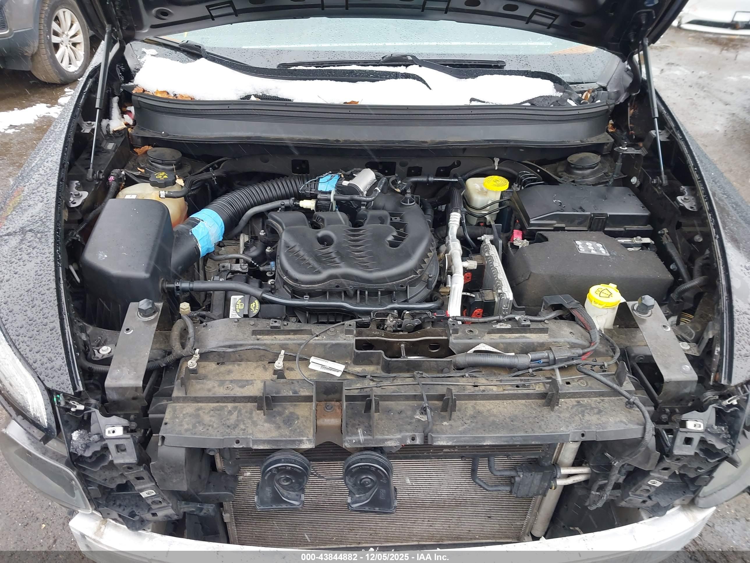 JEEP CHEROKEE image 10