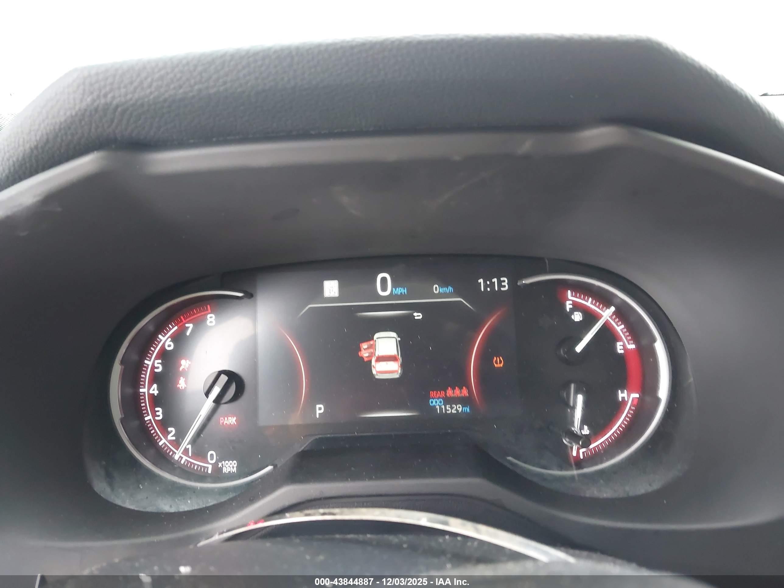 TOYOTA RAV4 image 7