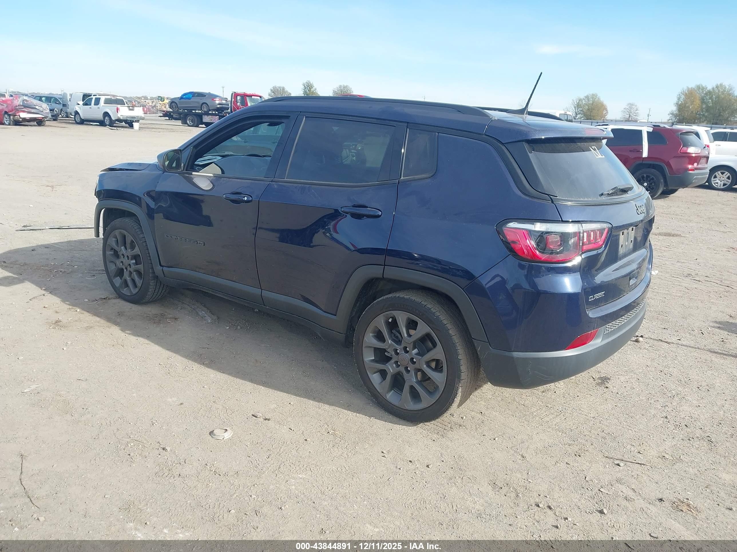 JEEP COMPASS image 3