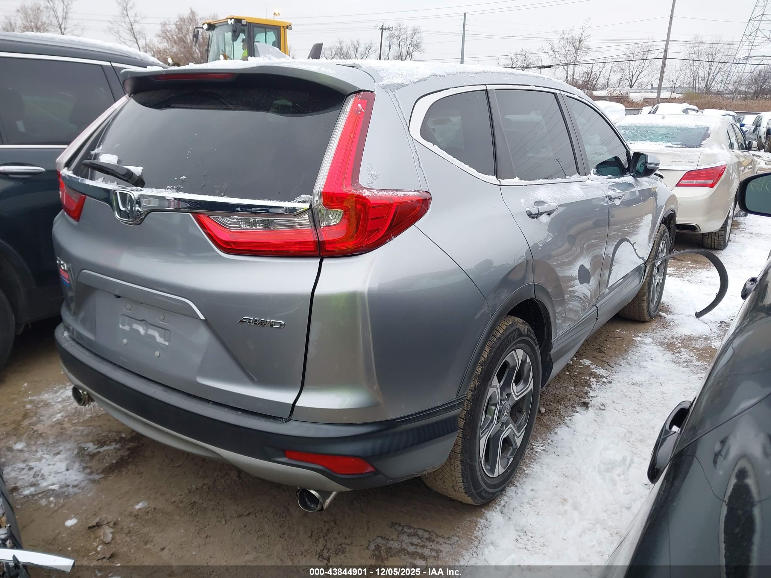 HONDA CR-V image 4
