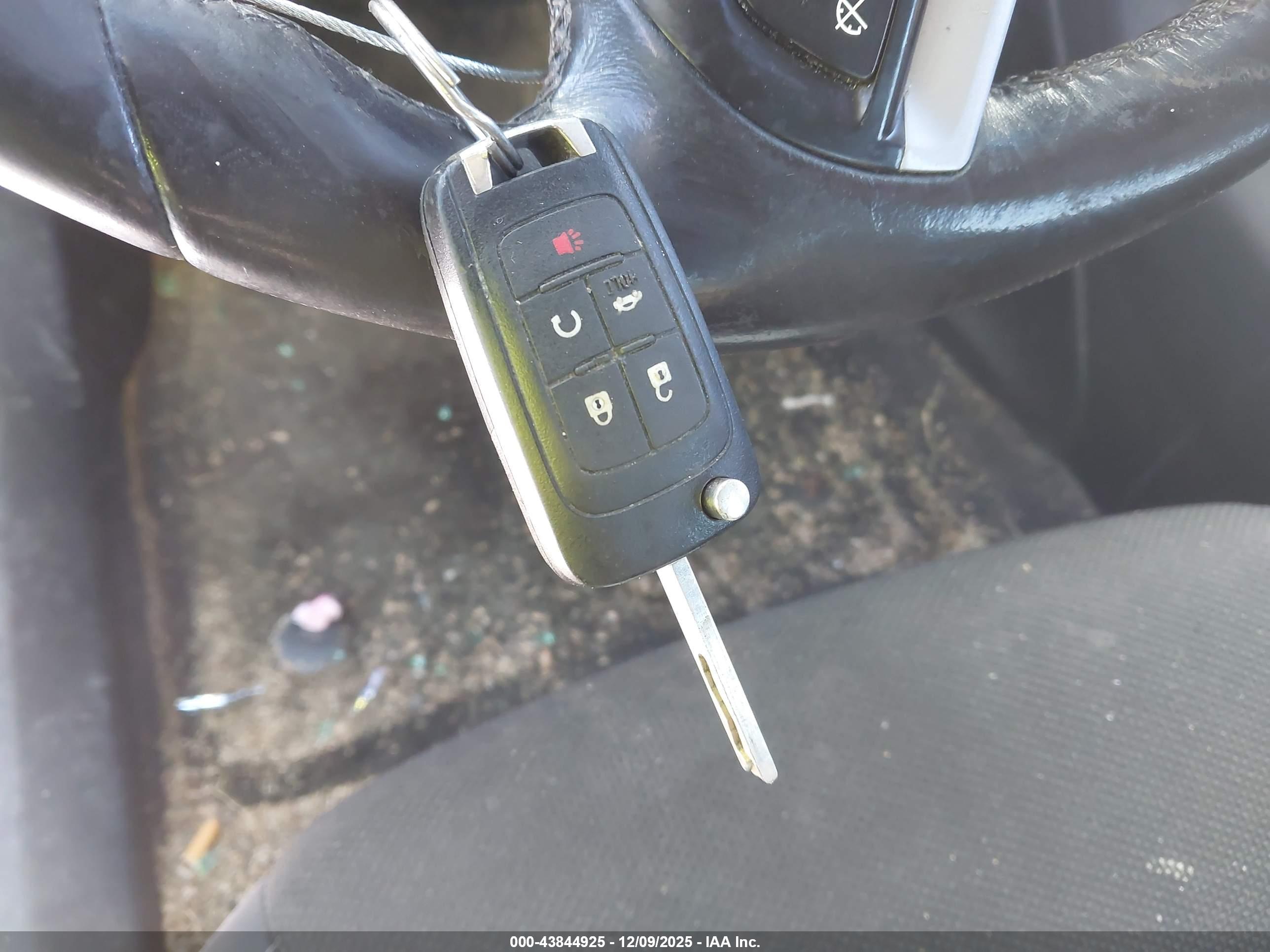 CHEVROLET CRUZE image 11