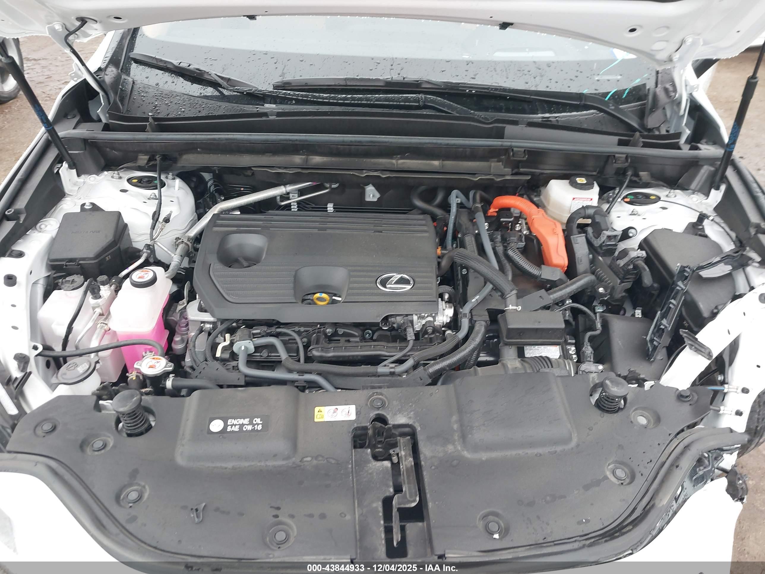LEXUS NX image 10