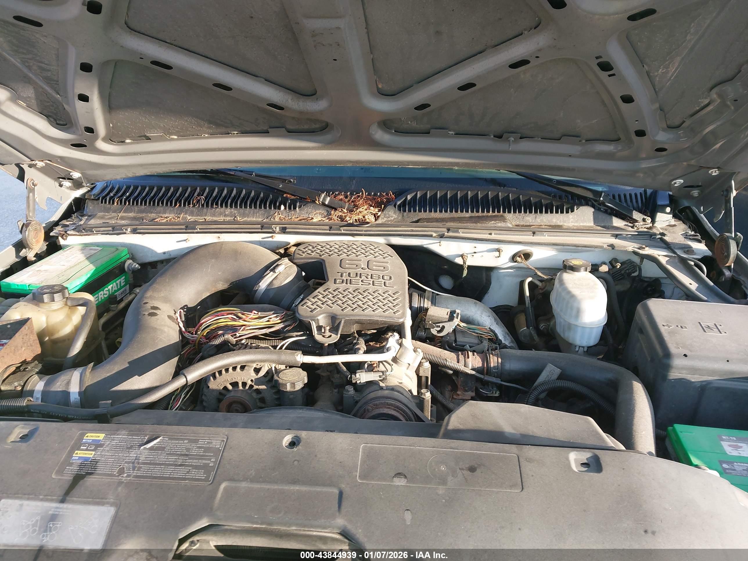 GMC SIERRA image 10