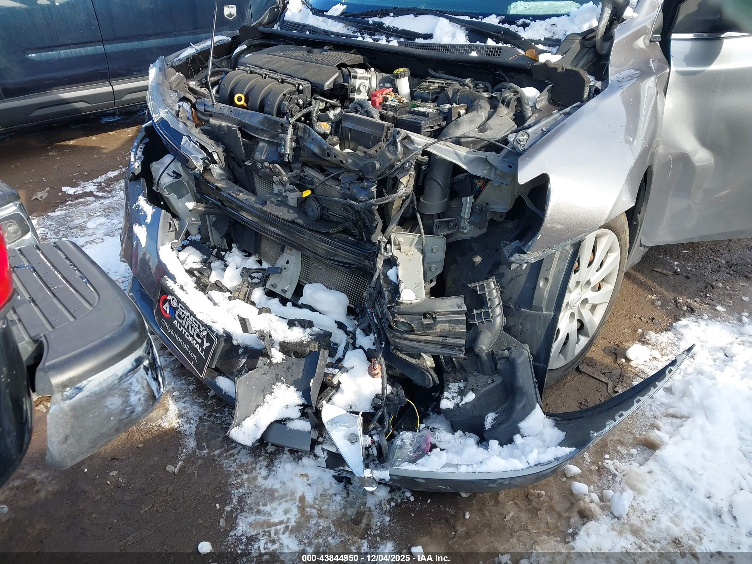 NISSAN SENTRA image 6