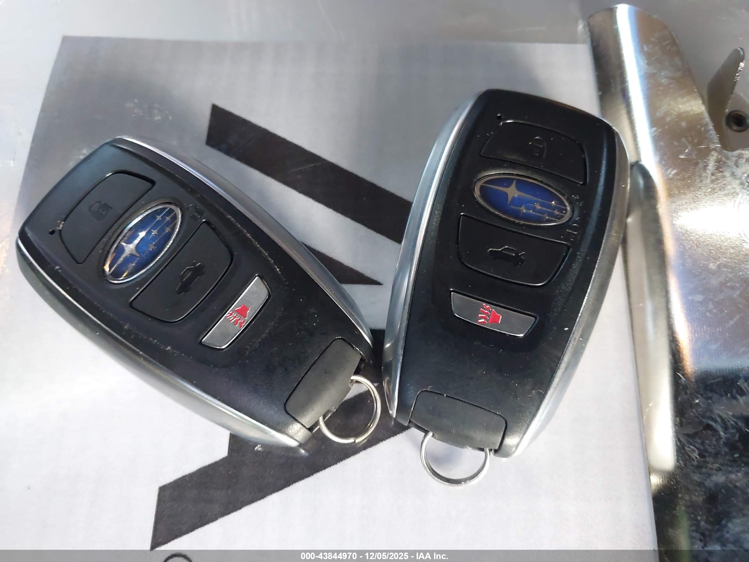 SUBARU FORESTER image 11