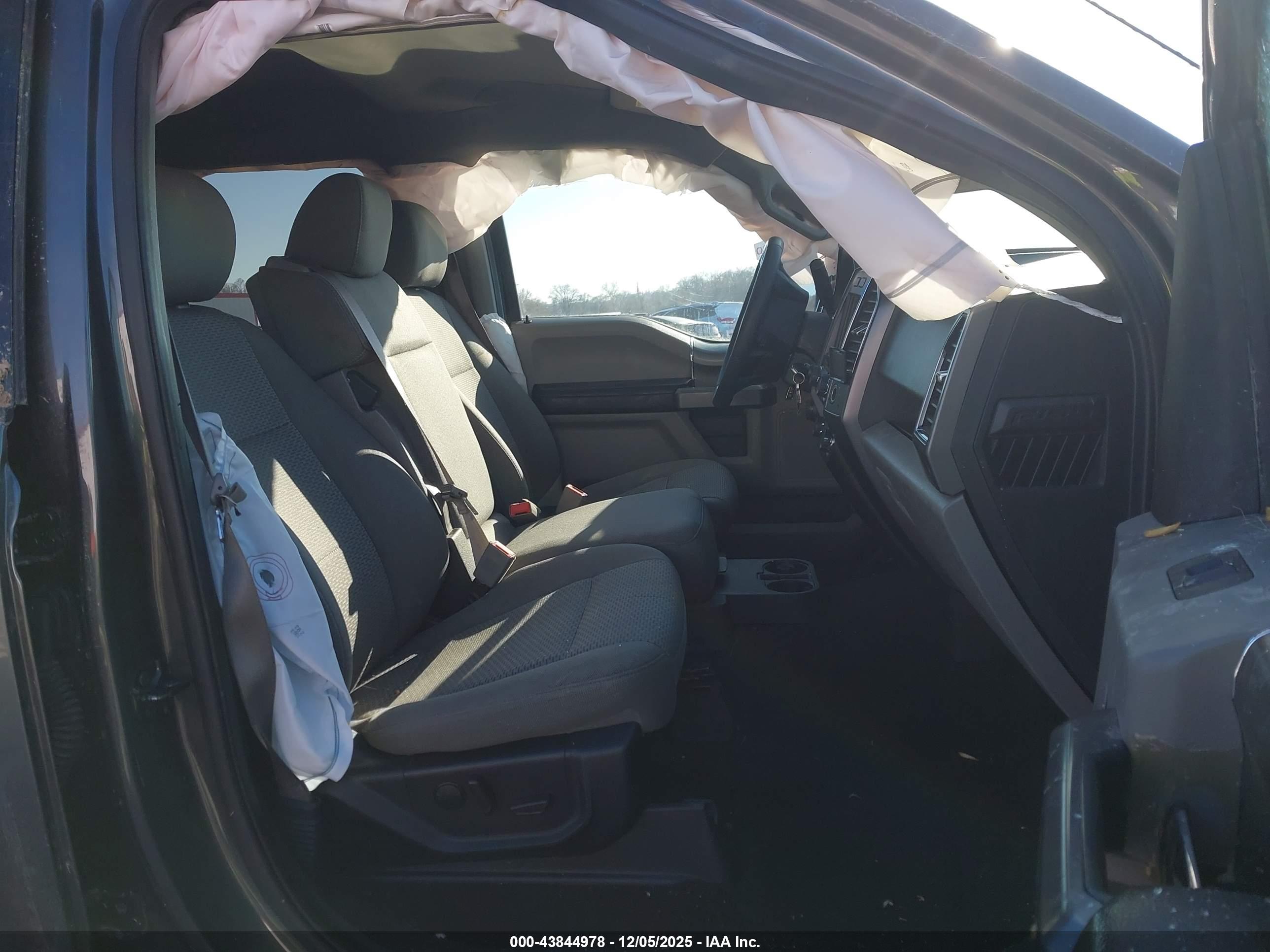 FORD F-150 image 5