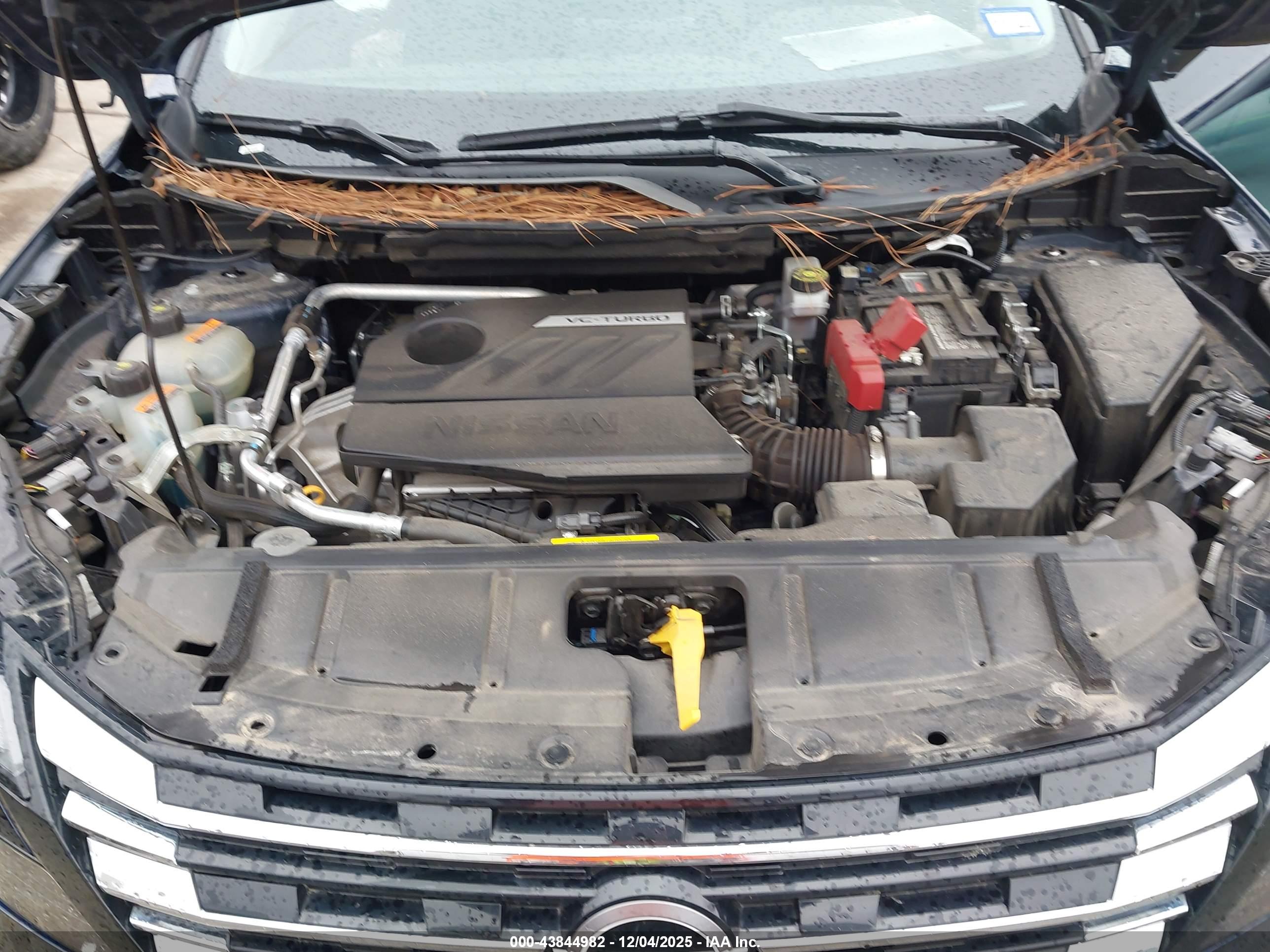 NISSAN ROGUE image 10