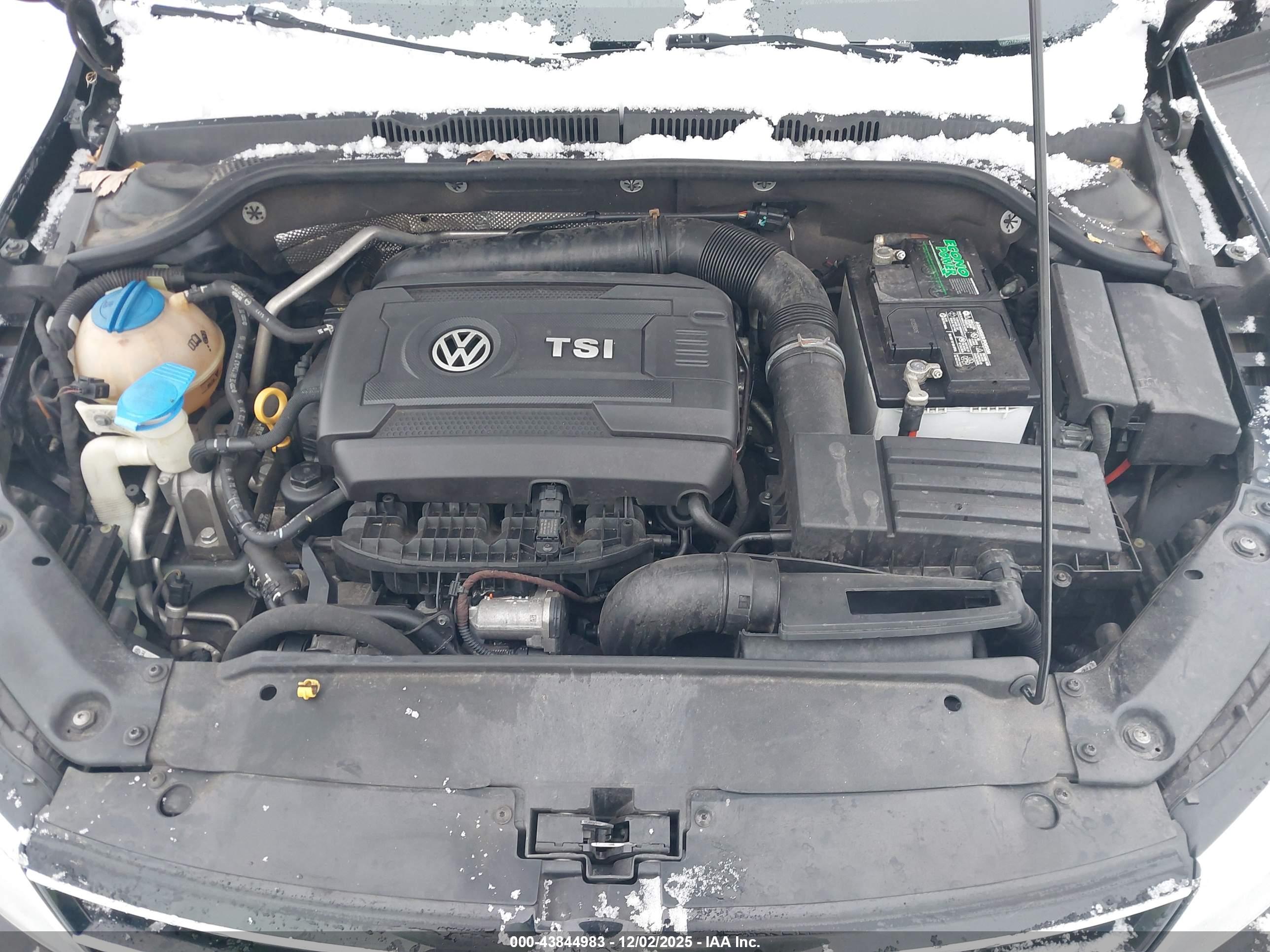 VOLKSWAGEN JETTA image 10