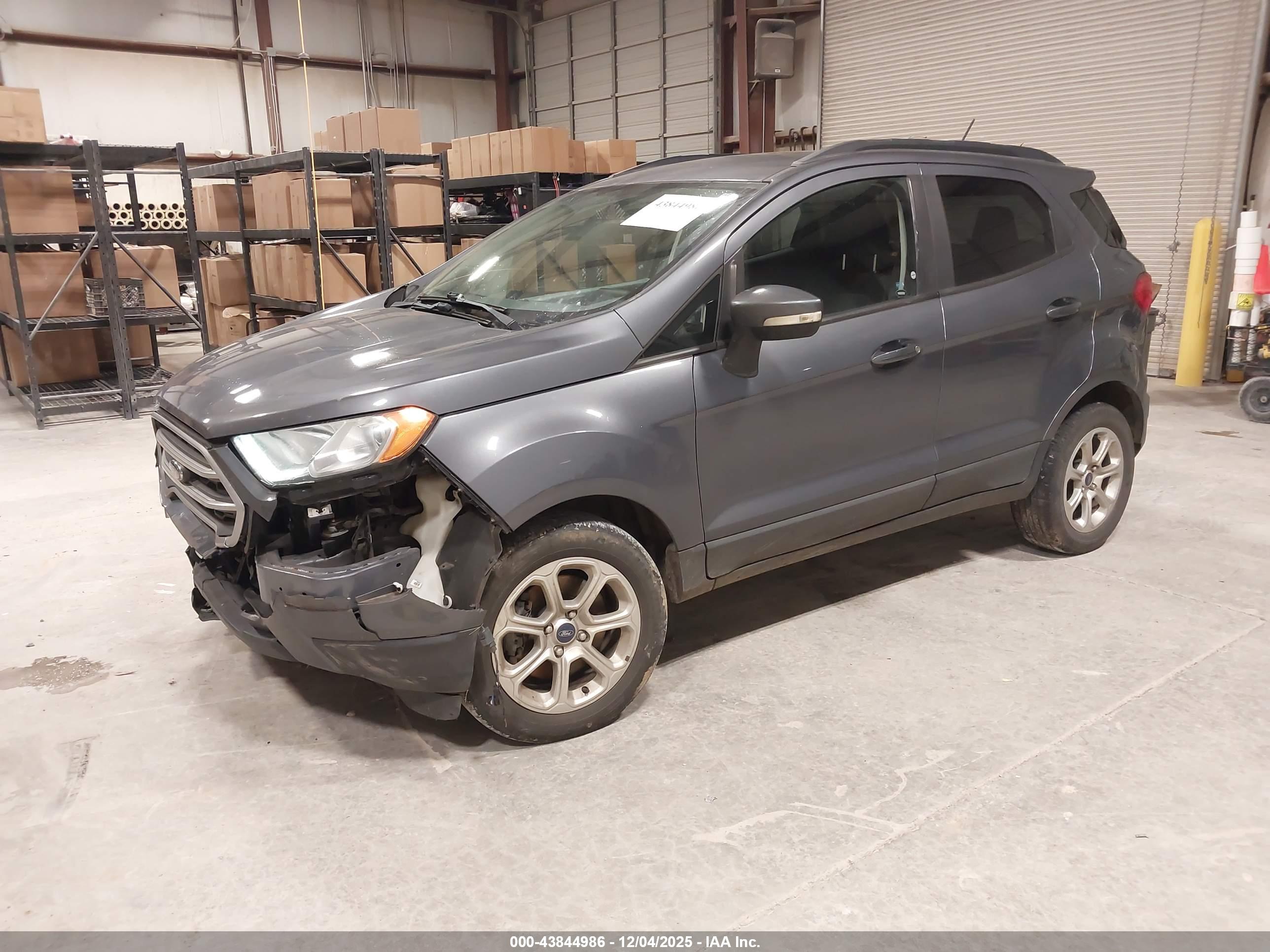 FORD ECOSPORT image 2