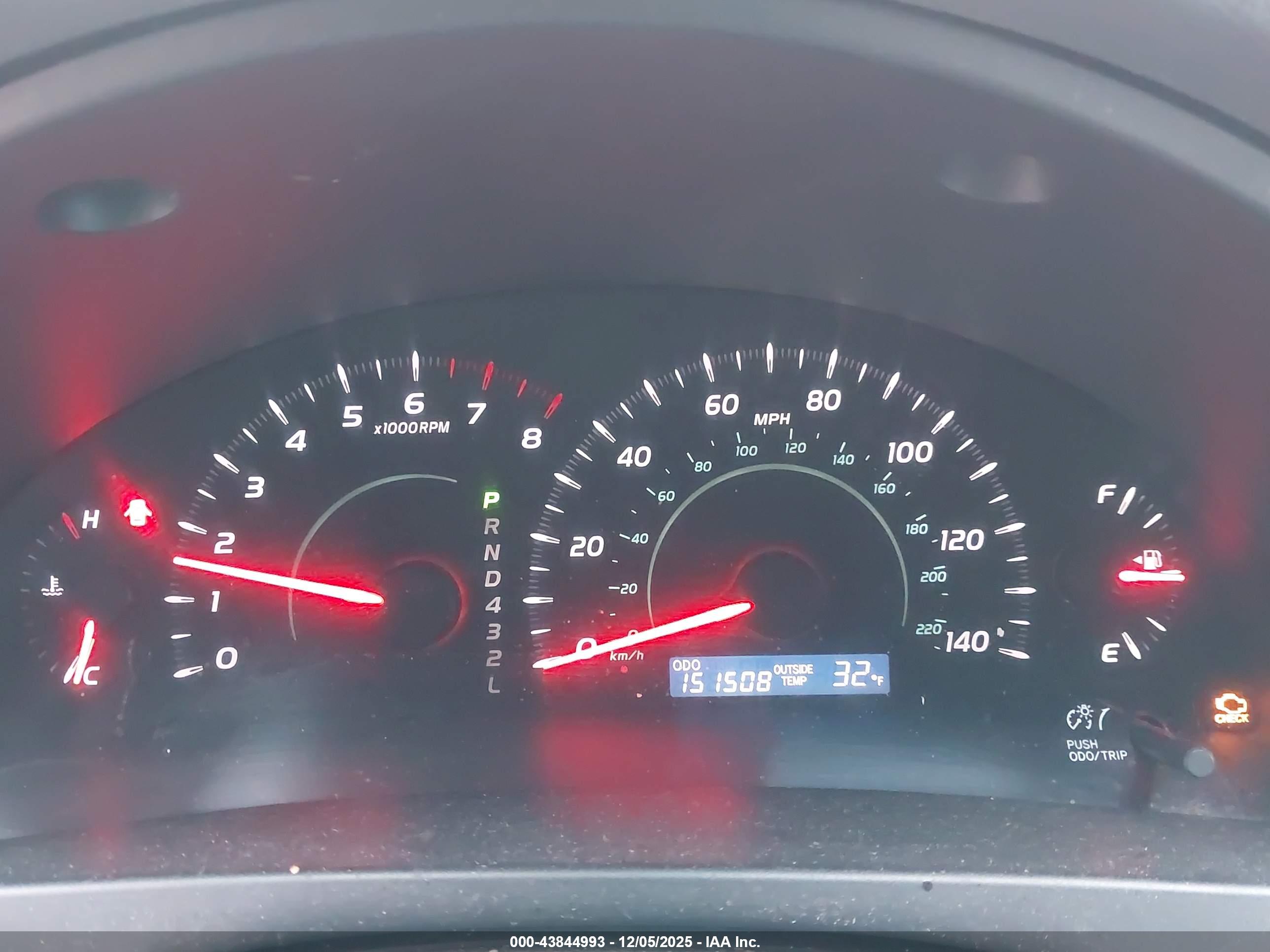 TOYOTA CAMRY image 7
